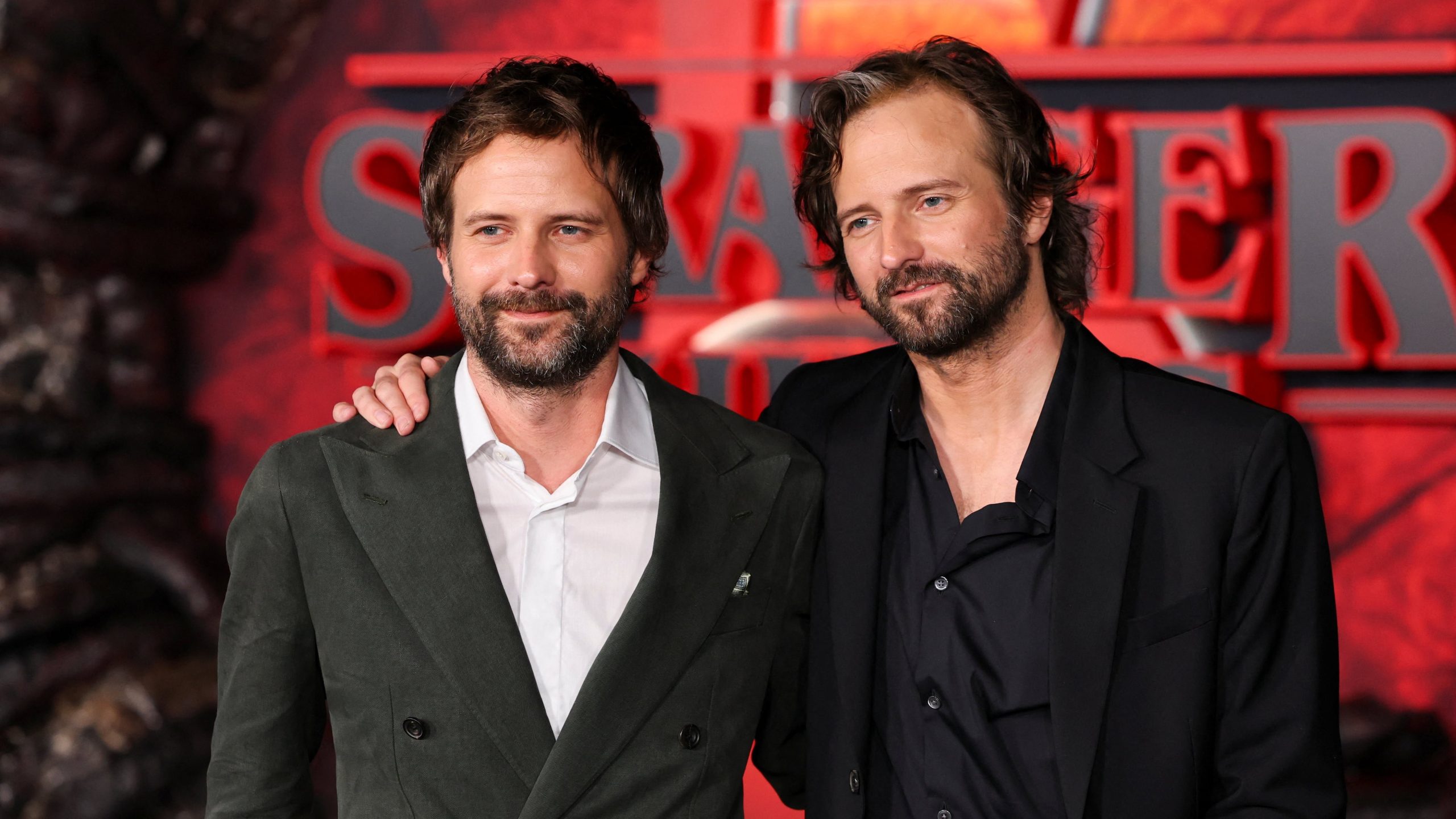 Matt Duffer y Ross Duffer dejarán Netflix para aliarse con Paramount. (REUTERS/Daniel Cole)