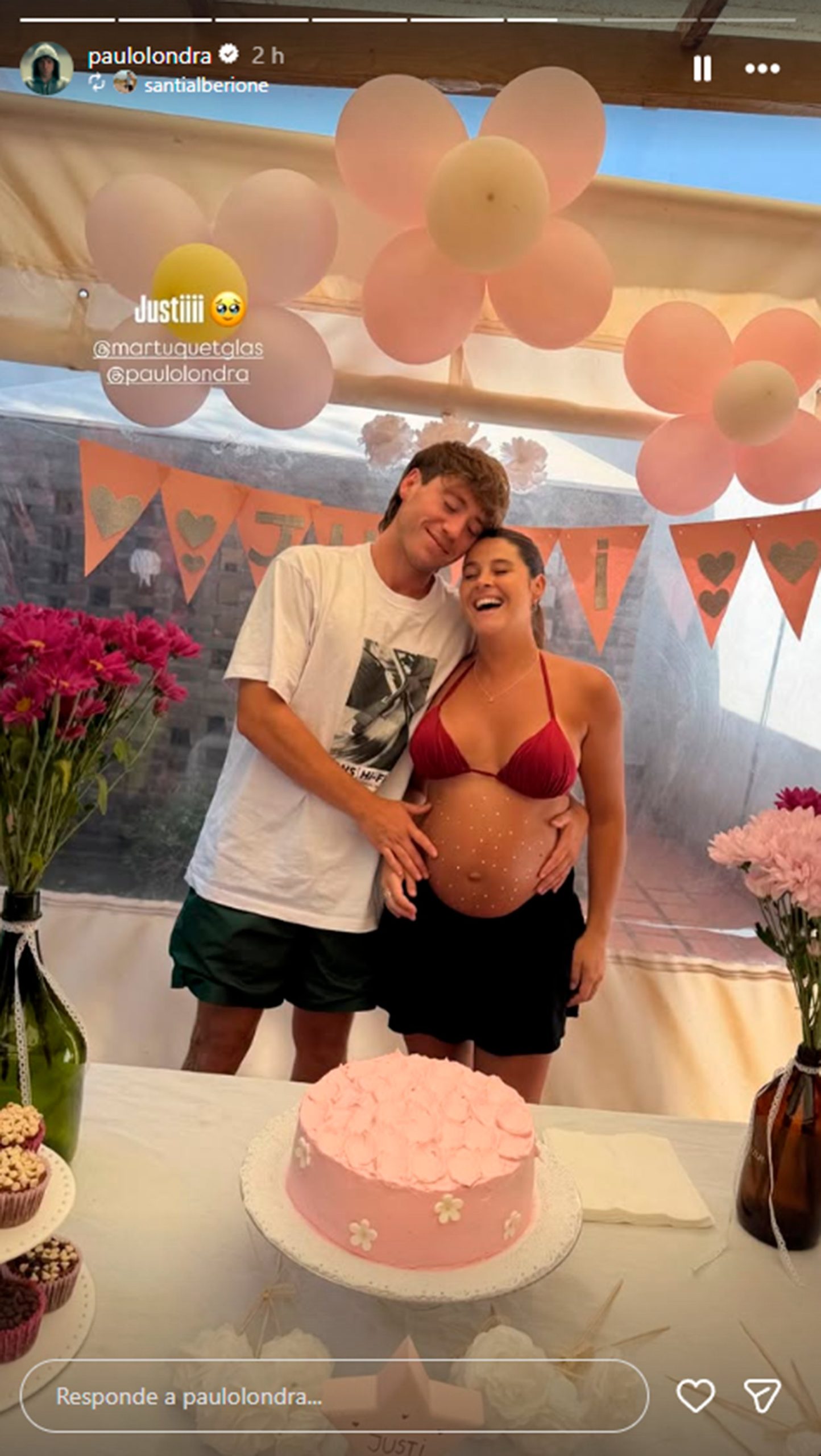 El baby shower de Paulo Londra y Martina se realizó en su casa, en un ambiente familiar y descontracturado cargado de detalles personalizados (Instagram)