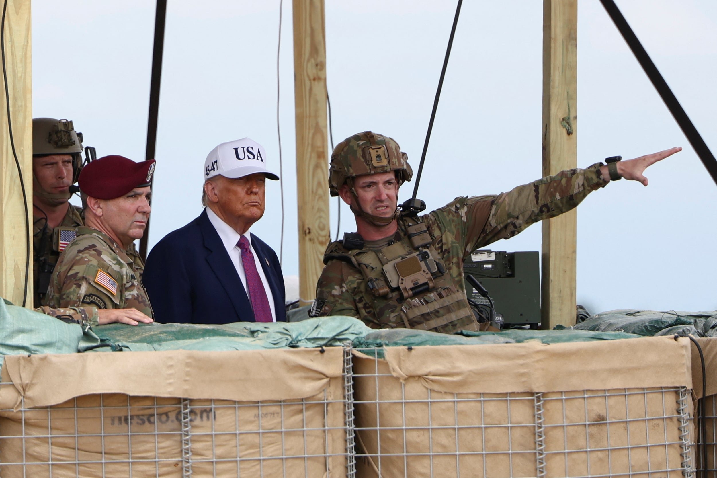 Donald Trump ordenó un exitoso operativo militara en el que fue capturado Nicolás Maduro, líder del régimen de Venezuela - crédito Evelyn Hockstein/Reuters