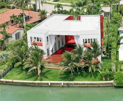 La histórica residencia Ananda, diseñada por Ricardo Bofill Levi, marcó una etapa clave en la vida personal y artística de Paulina Rubio (IG)