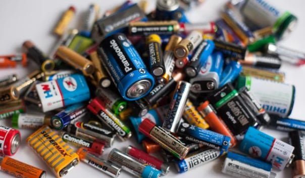 Las pilas pueden tener un segundo uso en el hogar tras acabarse su batería.