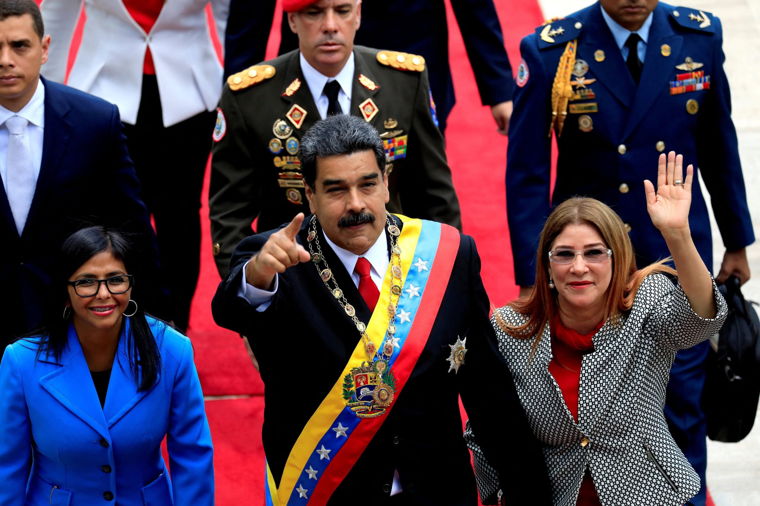 La vicepresidenta venezolana manifestó su preocupación tras los sucesos recientes en Caracas. Rodríguez, primera en la sucesión gobernante, mostró firmeza frente a la ausencia del mandatario y su esposa (REUTERS/ARCHIVO)