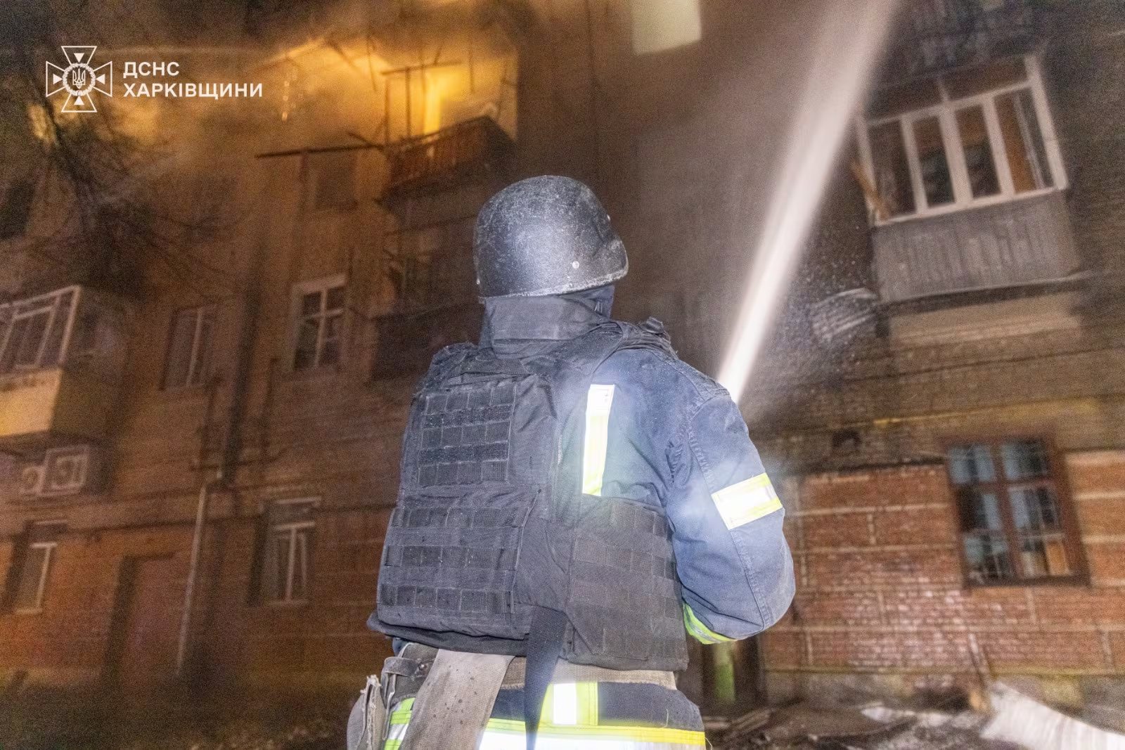 Un ataque masivo con drones rusos en Járkov hirió a 14 personas (Créditos: Servicio Estatal de Emergencias de Ucrania)