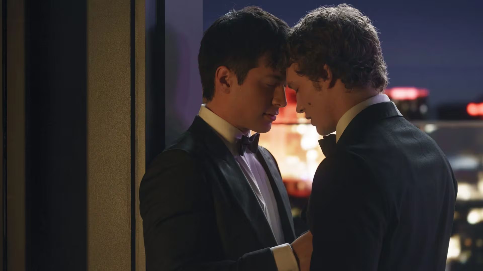 Heated Rivalry. (HBO Max/Crave)