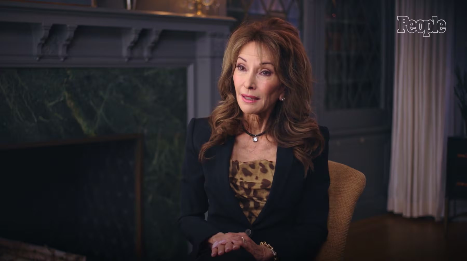 La reconocida actriz de All My Children comparte cómo la soledad marcó las primeras semanas tras perder a su esposo en 2022 (People)