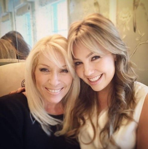 El vínculo entre Thalía y Yuri se consolida luego de que la intérprete de 'Amiga Mía' apoyara a Yuri durante el proceso de duelo por la pérdida de su madre (IG)