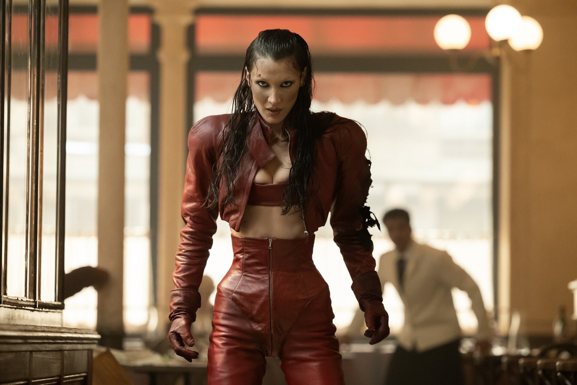 The Beauty aborda hasta donde llega el ser humano por la perfección. (Disney)