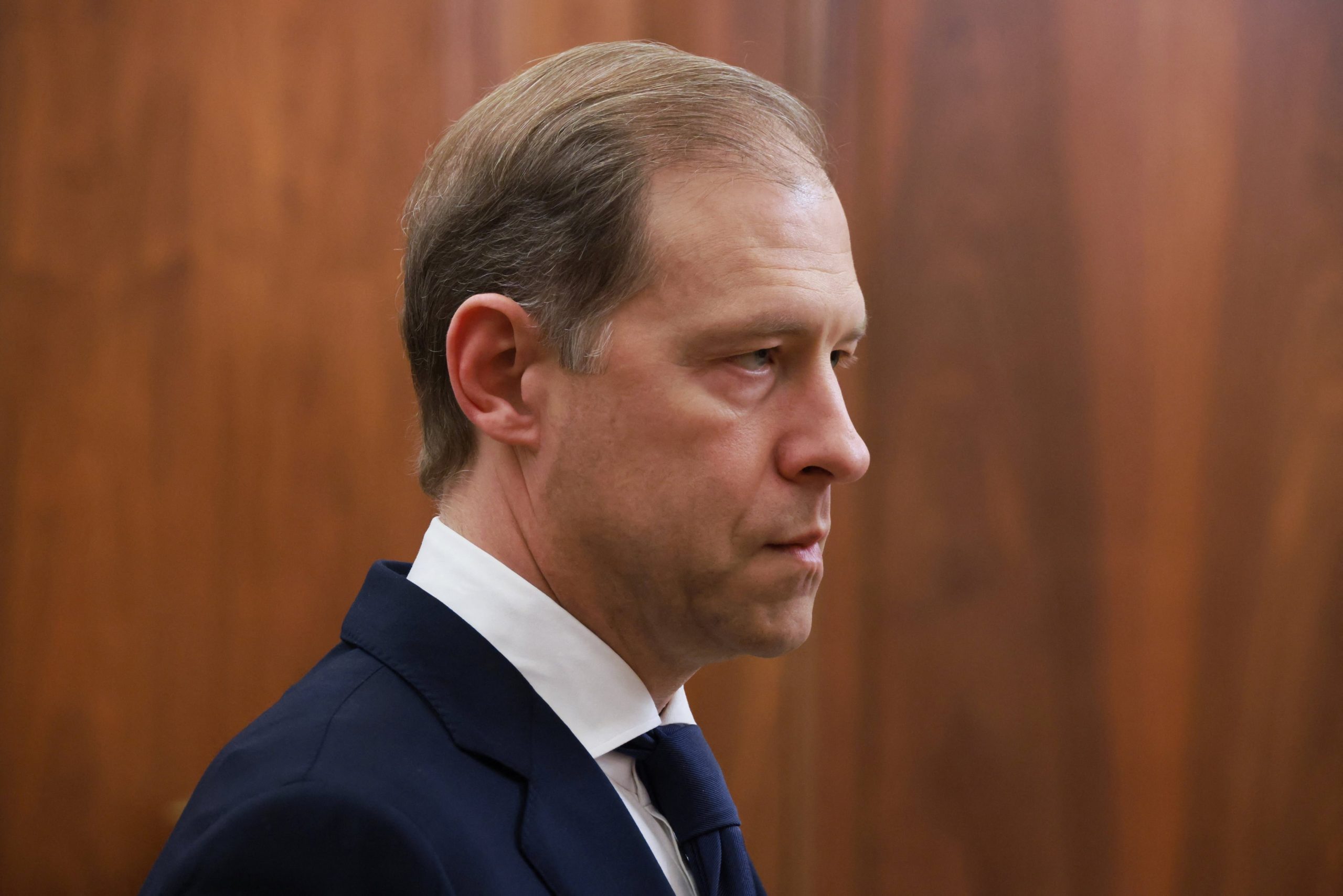 El viceprimer ministro Denis Manturov asiste a una reunión con el presidente ruso Vladimir Putin en el Kremlin en Moscú, Rusia, el 12 de enero de 2026. Sputnik/Mikhail Metzel/Pool vía REUTERS