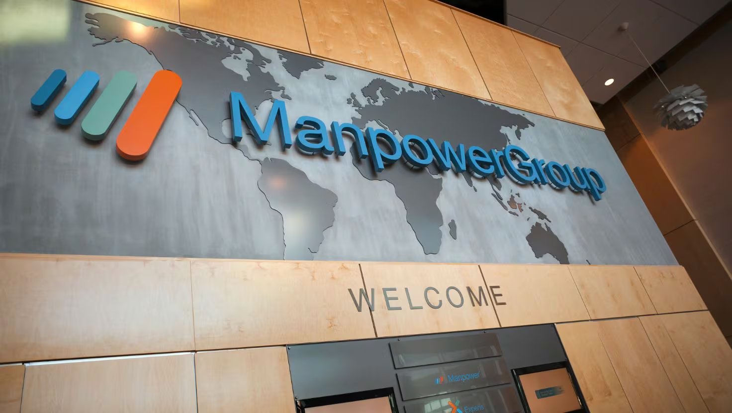 El reporte de ManpowerGroup identifica la formación continua y la revisión de modelos laborales como claves para la competitividad.

