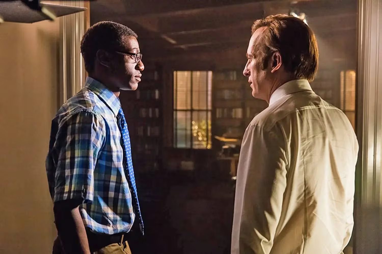 El actor elogió a Bob Odenkirk y destacó su disciplina durante el rodaje de Better Call Saul. (AMC)