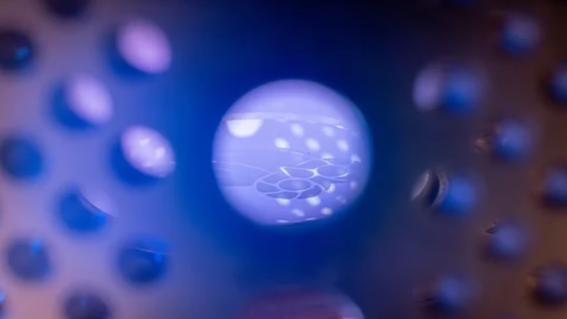 La reducción de 23 °C en la temperatura puede extender la vida útil y mejorar el desempeño de dispositivos electrónicos. (Universidad de Rice)