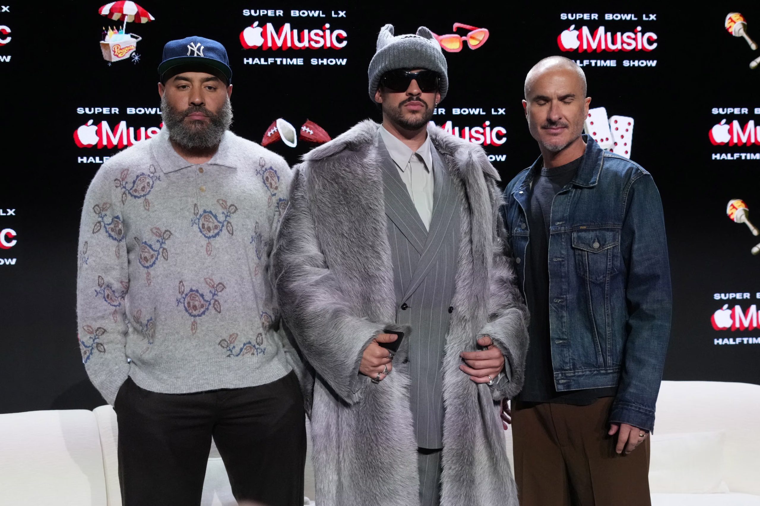 Bad Bunny anunció en Apple Music que contará con invitados especiales durante su presentación en el Super Bowl LX. Mandatory Credit: Kirby Lee-Imagn Images