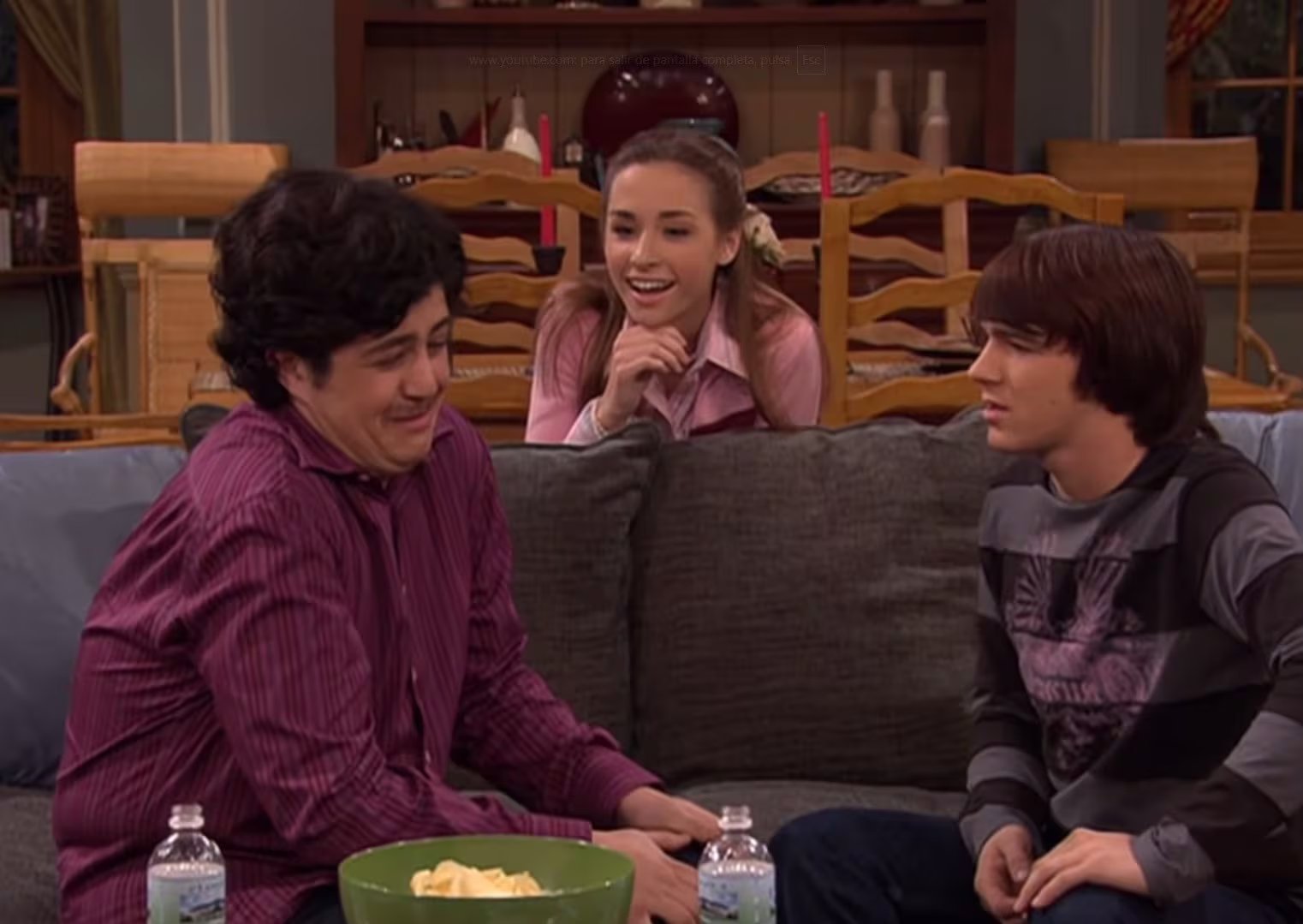 A pesar de su perfil más reservado, Allison Scagliotti-Smith mantiene conexión con sus seguidores gracias a sus redes sociales y actualizaciones sobre su carrera (YouTube)