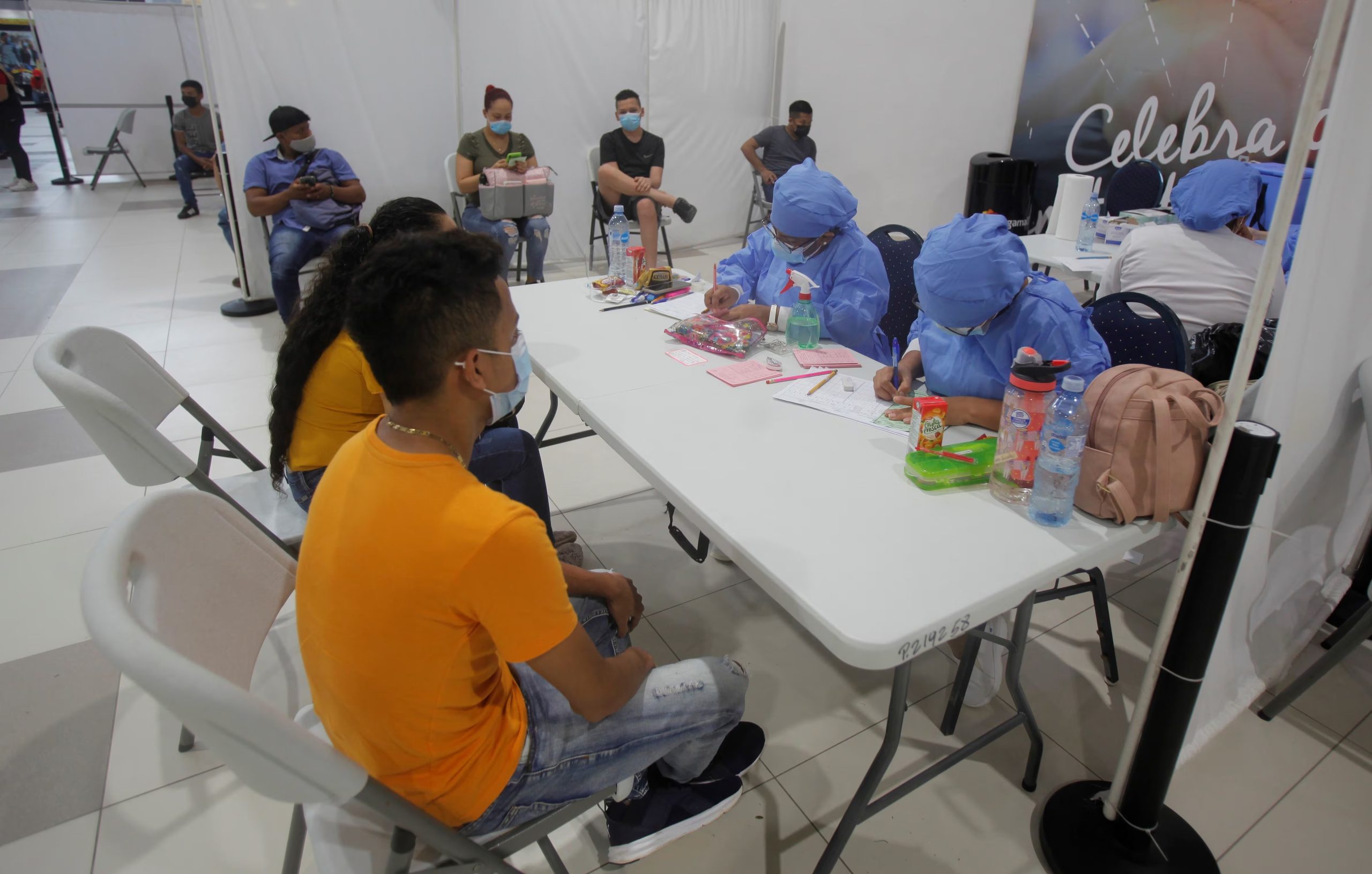 El BID prevé destinar más de $400 millones a proyectos públicos en áreas como salud, agua potable y saneamiento, incluyendo garantías para inversión privada. EFE/ Carlos Lemos
