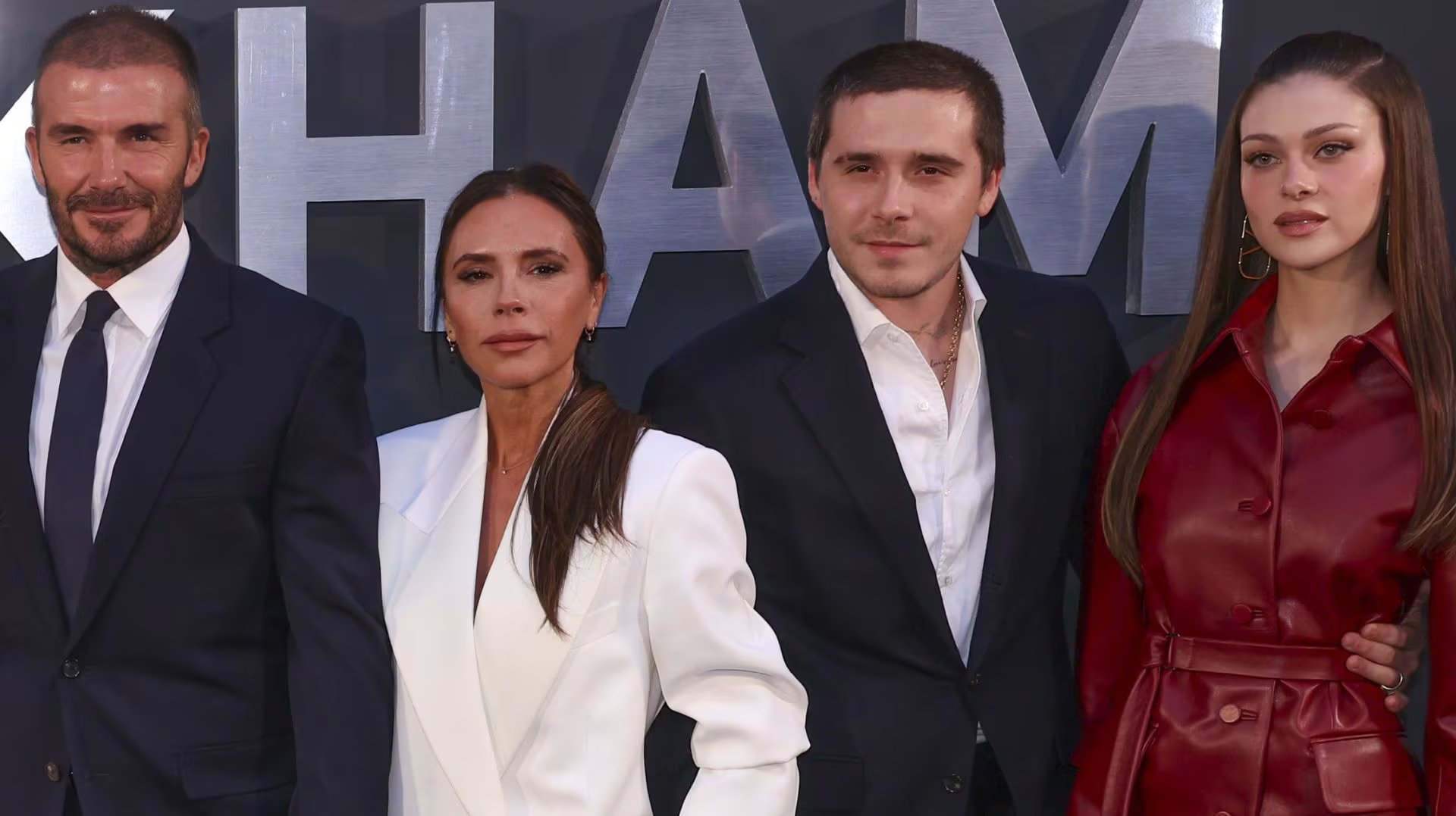 La decisión surge en un contexto de fuerte distanciamiento con la familia Beckham (AP/Vianney Le Caer)