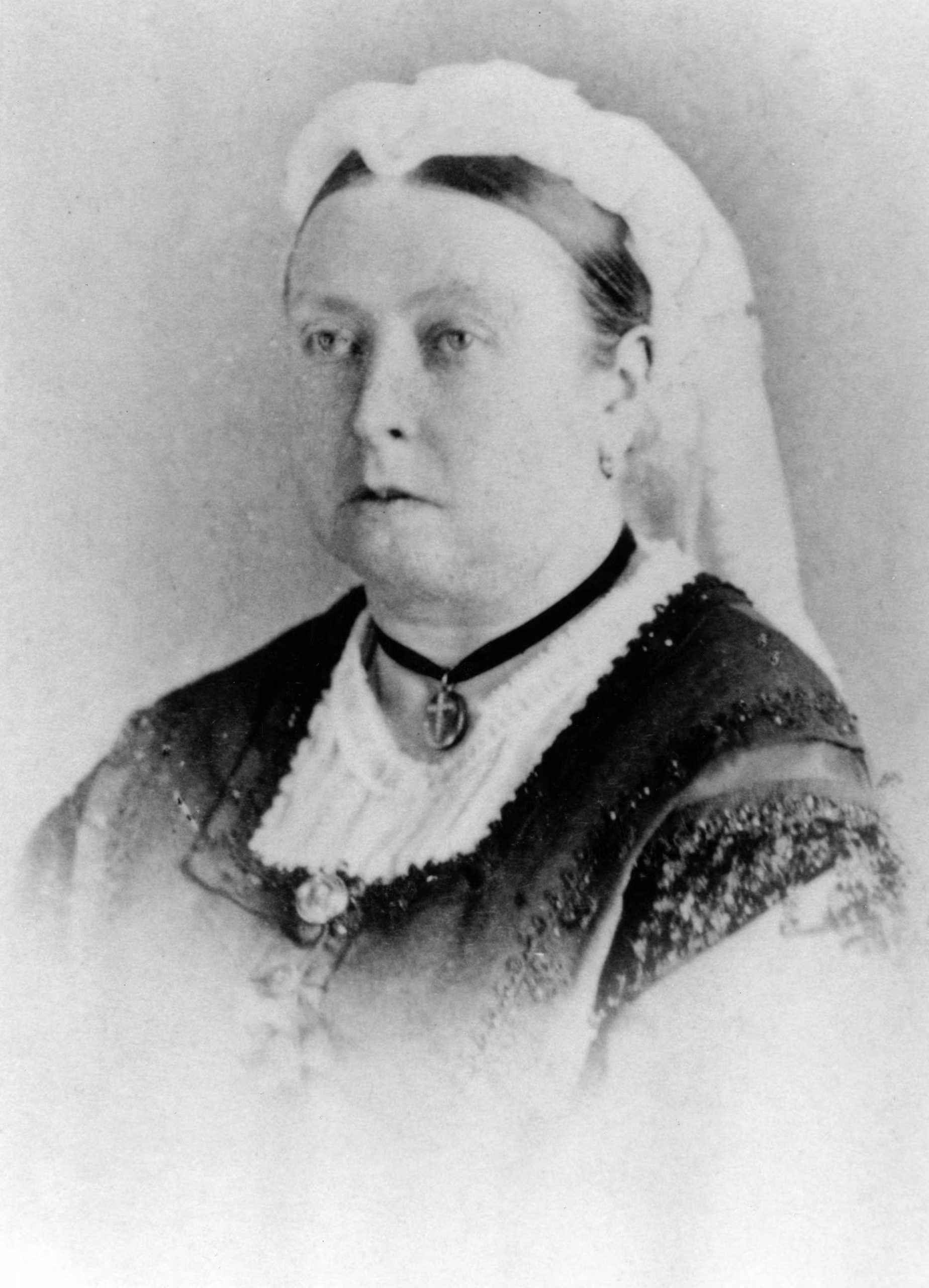 Las restricciones políticas británicas y la distancia forzaron el alejamiento entre Victoria y el heredero ruso, sellando un desenlace imposible - Crédito: The Grosby Group