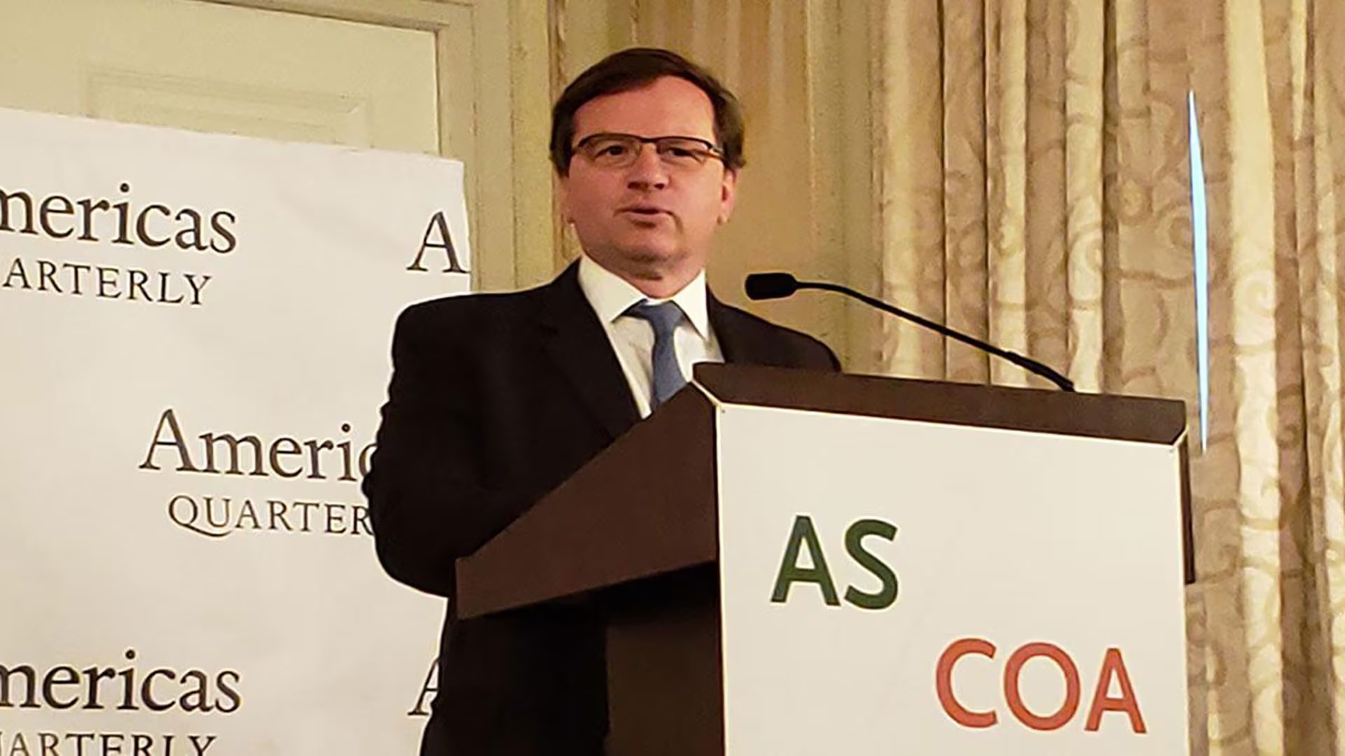 Gerry Mato, lobbista de Burford en el país