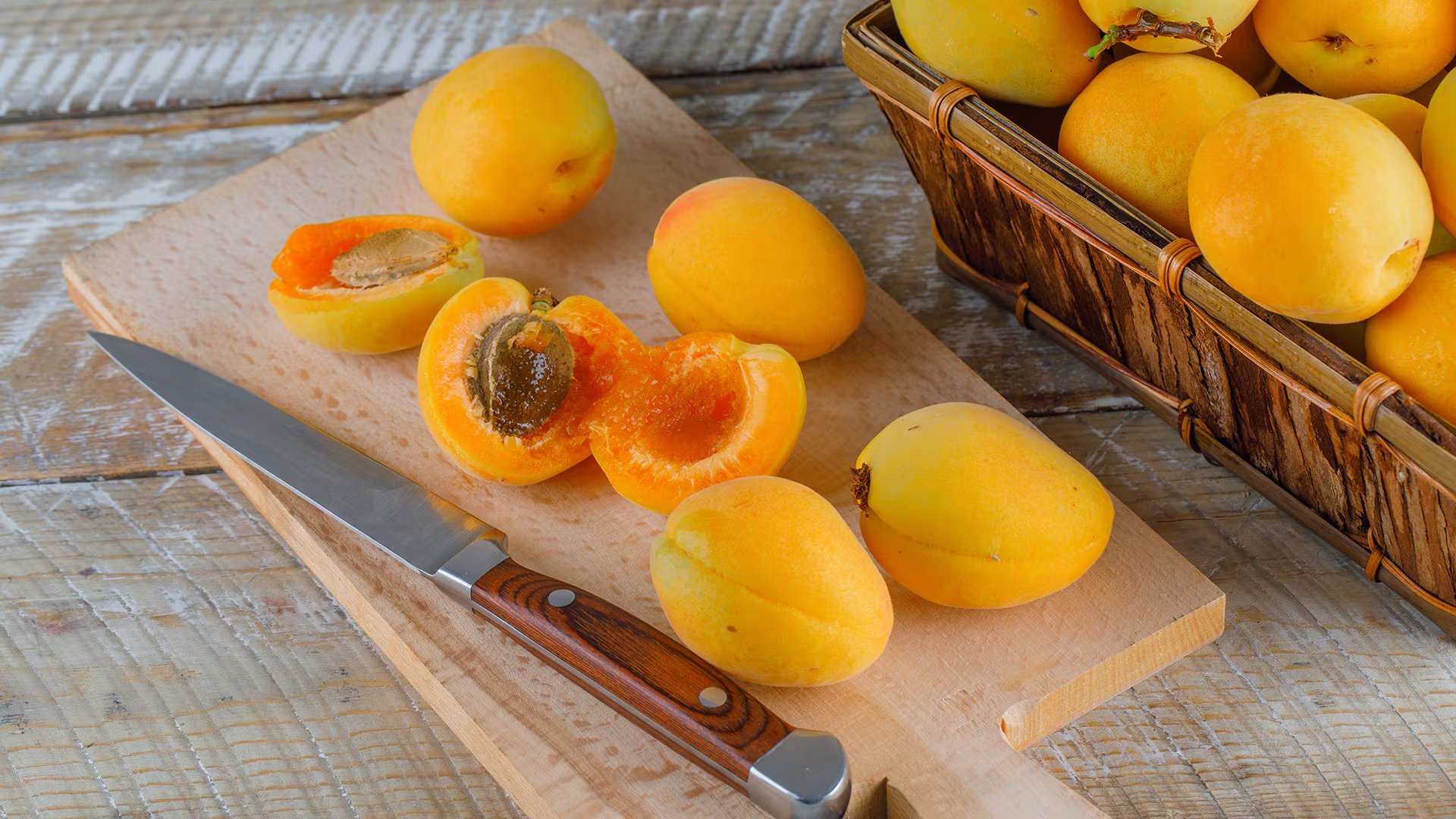 Albaricoques (Freepik)