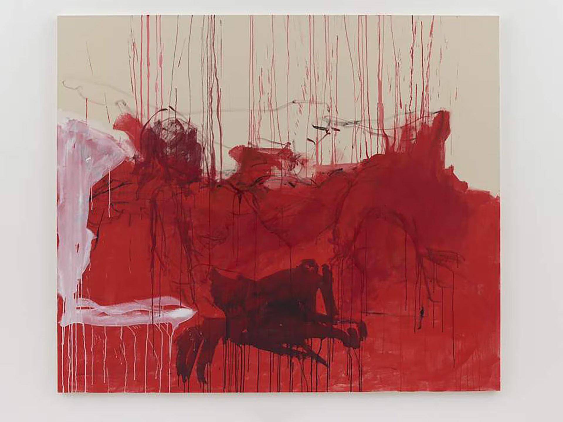 Esta potente pintura de Tracey Emin, caracterizada por sus tonos rojos y trazos expresivos, forma parte de la prestigiosa colección de la galería Tate y refleja la intensidad emocional de la artista. (Tate Modern)