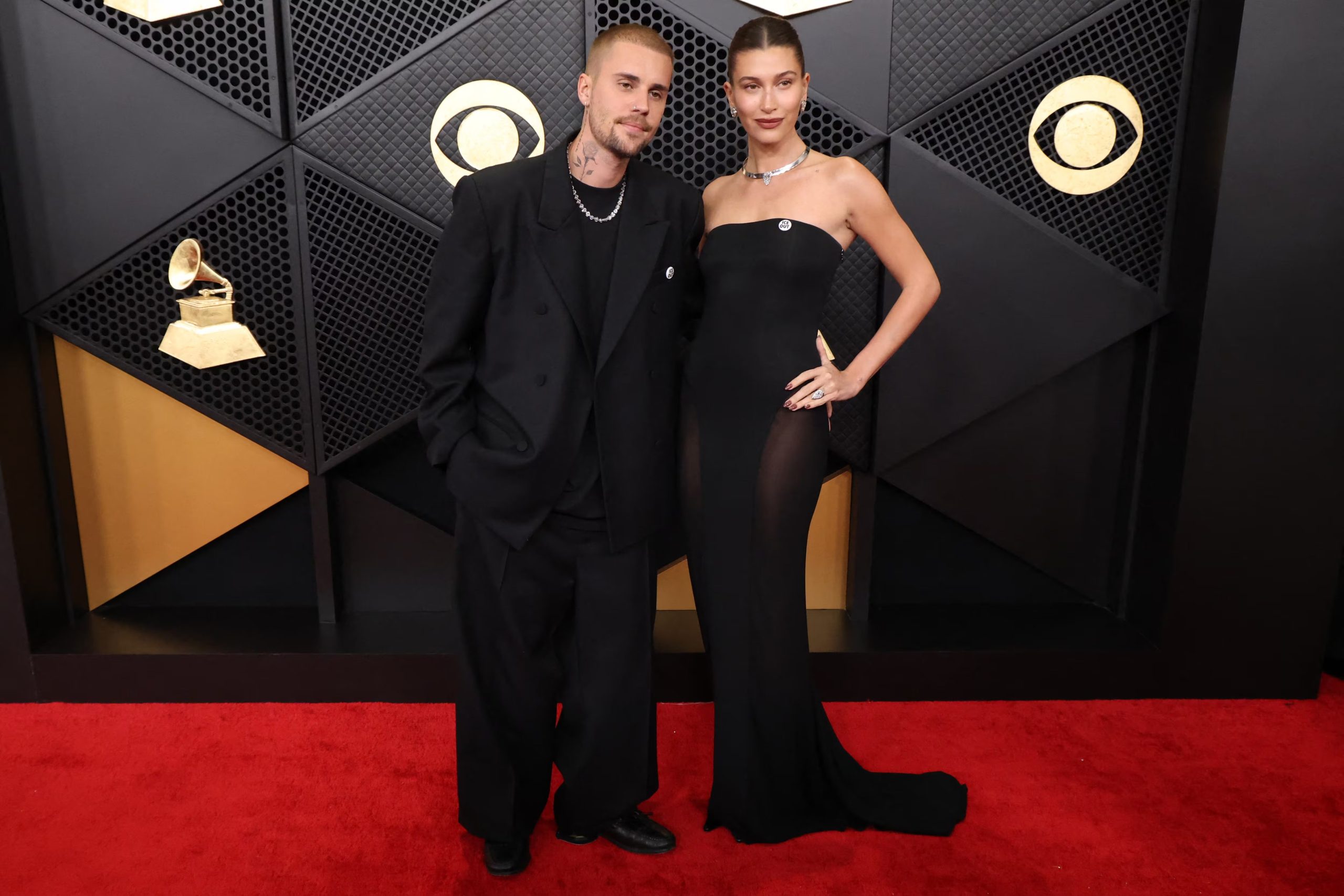 Lejos de sus sueños, la realidad mantiene unidos a Justin Bieber y Hailey Bieber, quienes dijeron presente en la última entrega de los Premios Grammy en Los Angeles, California, U.S., February 1, 2026. REUTERS/Mario Anzuoni
