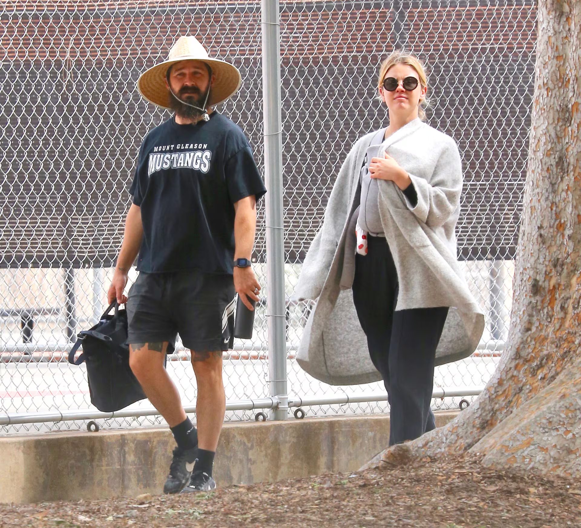 Shia LaBeouf y Mia Goth se convirtieron en padres luego de una larga relación que data desde 2018. Según nuevos reportes, la pareja se separó en 2025 (The Image Direct/The Grosby Group)