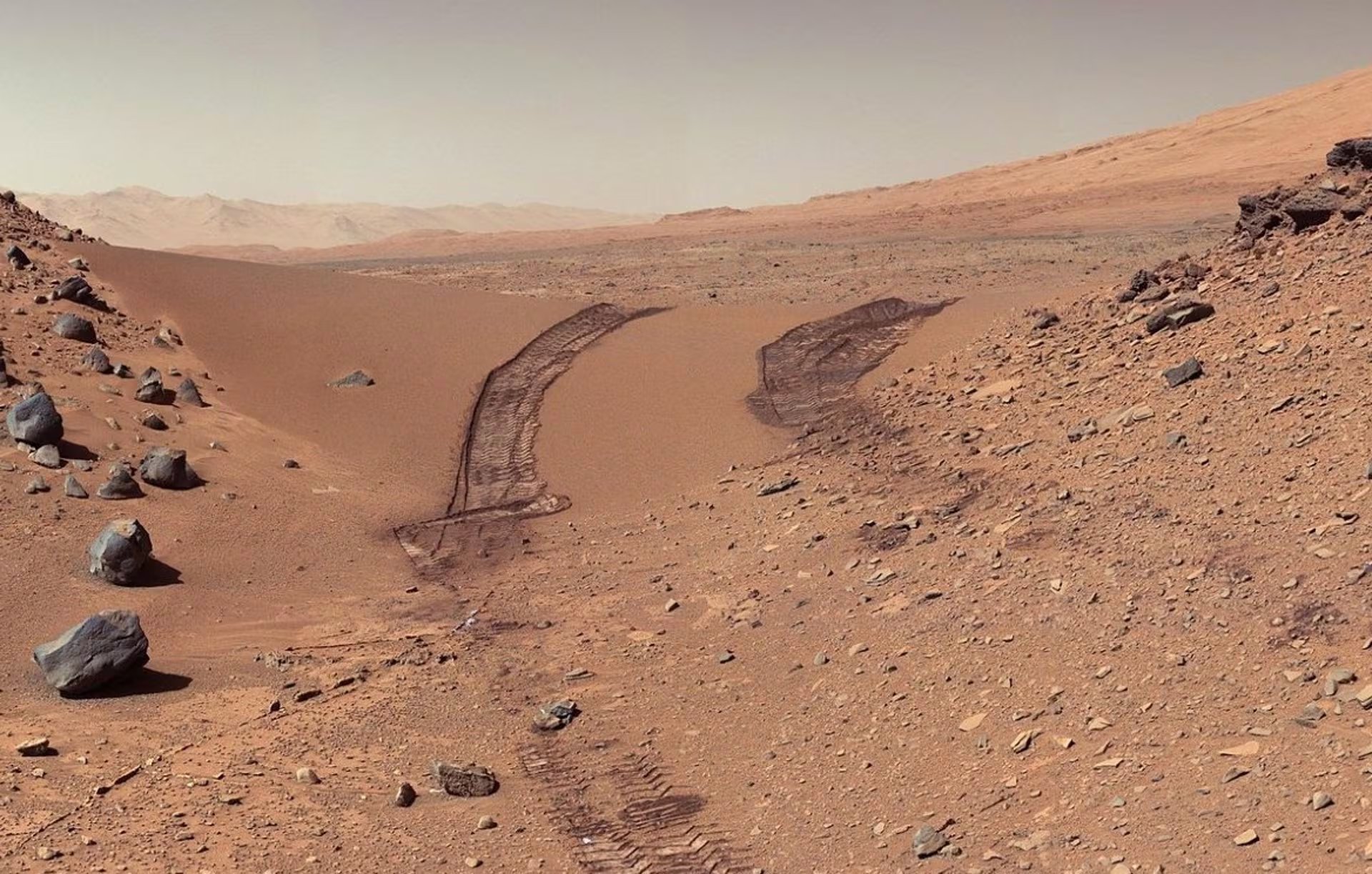 03/07/2025 Rodadas en Marte del rover Curiosity.

Un equipo internacional de investigadores ha demostrado que es posible cultivar algas verdes dentro de refugios hechos de bioplásticos en condiciones similares a las de Marte.

POLITICA INVESTIGACIÓN Y TECNOLOGÍA
NASA/JPL
