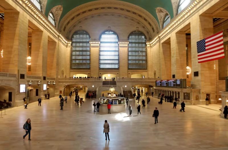 Imagen de Grand Central Terminal en Nueva York, casi vacía por la preocupación en torno al coronavirus. 15 de marzo de 2020. (Seth Harrison/The Journal News via USA TODAY Sports/Reuters)