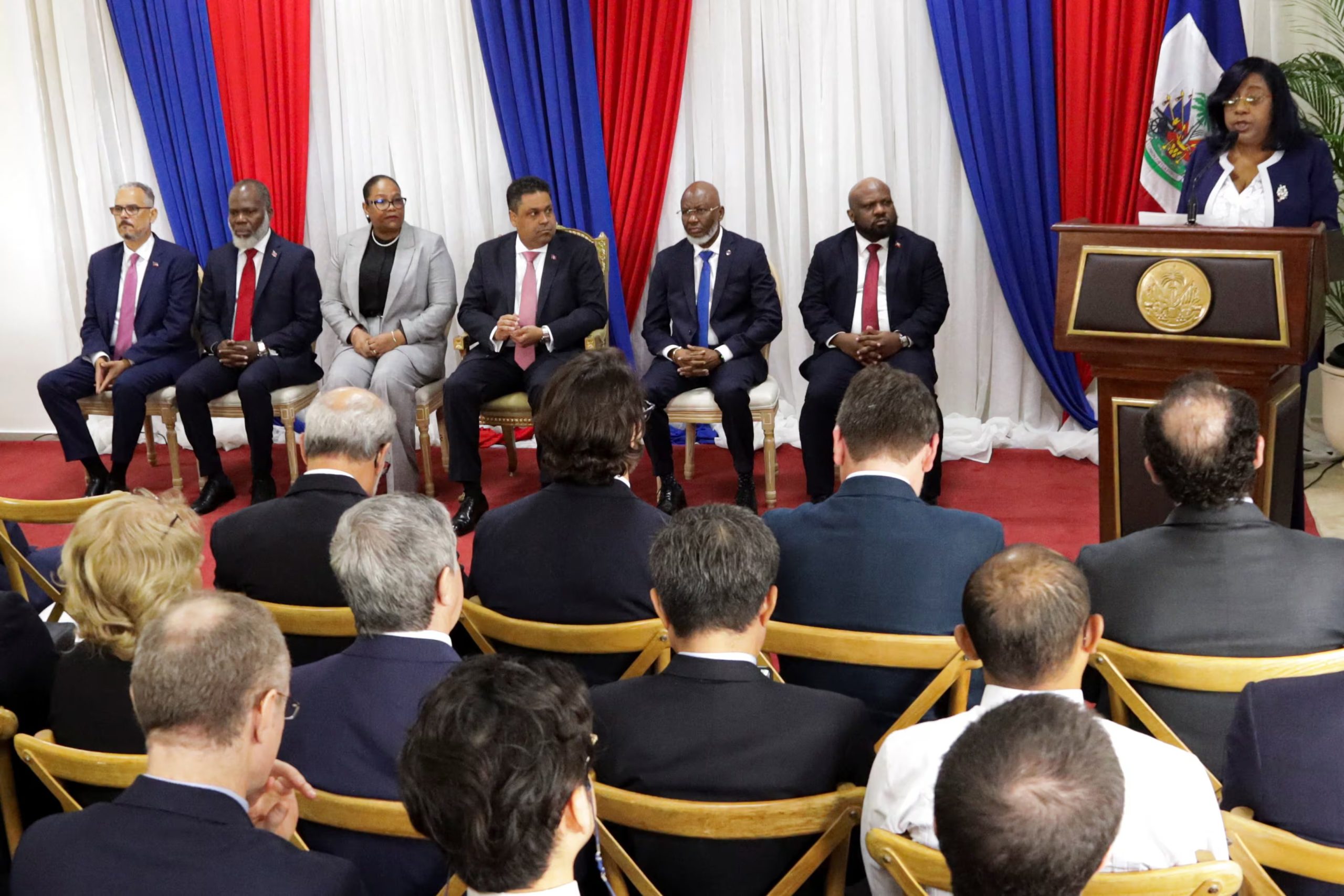 El consejo presidencial estuvo dos años en el cargo (REUTERS/Fildor Pq Egeder)