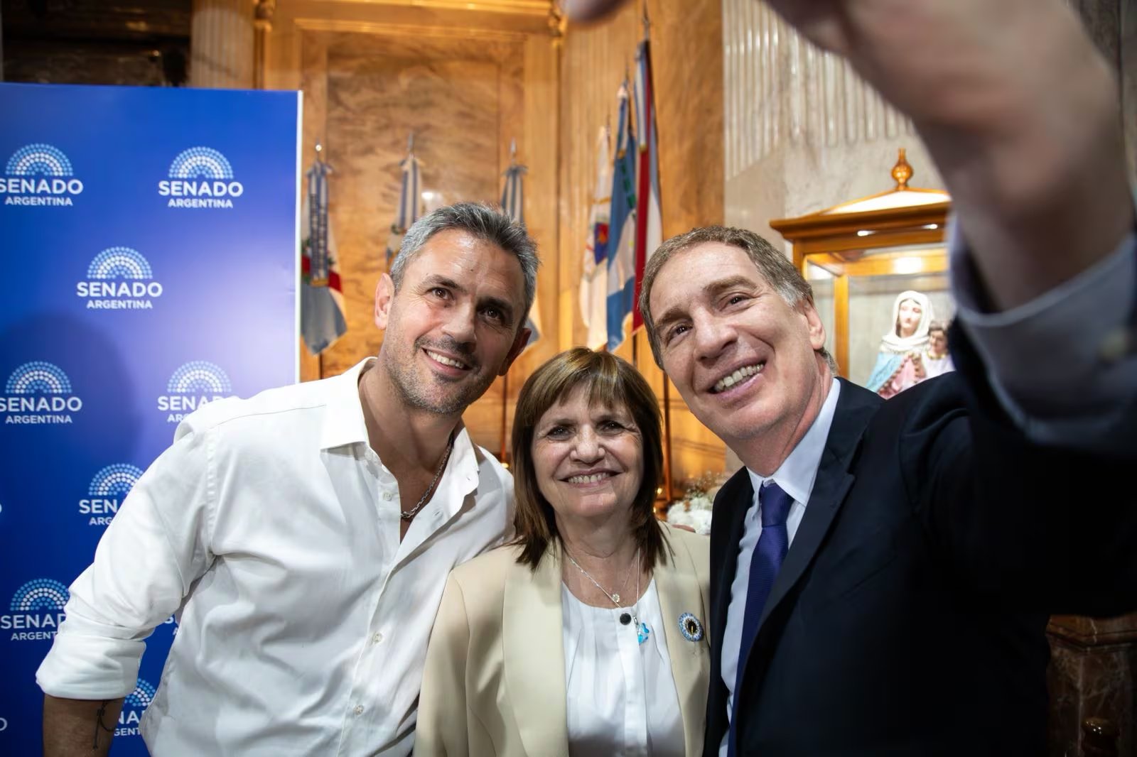 Diego Santilli, Patricia Bullrich y Martín Menem en el Congreso tras la sanción del Presupuesto 2026