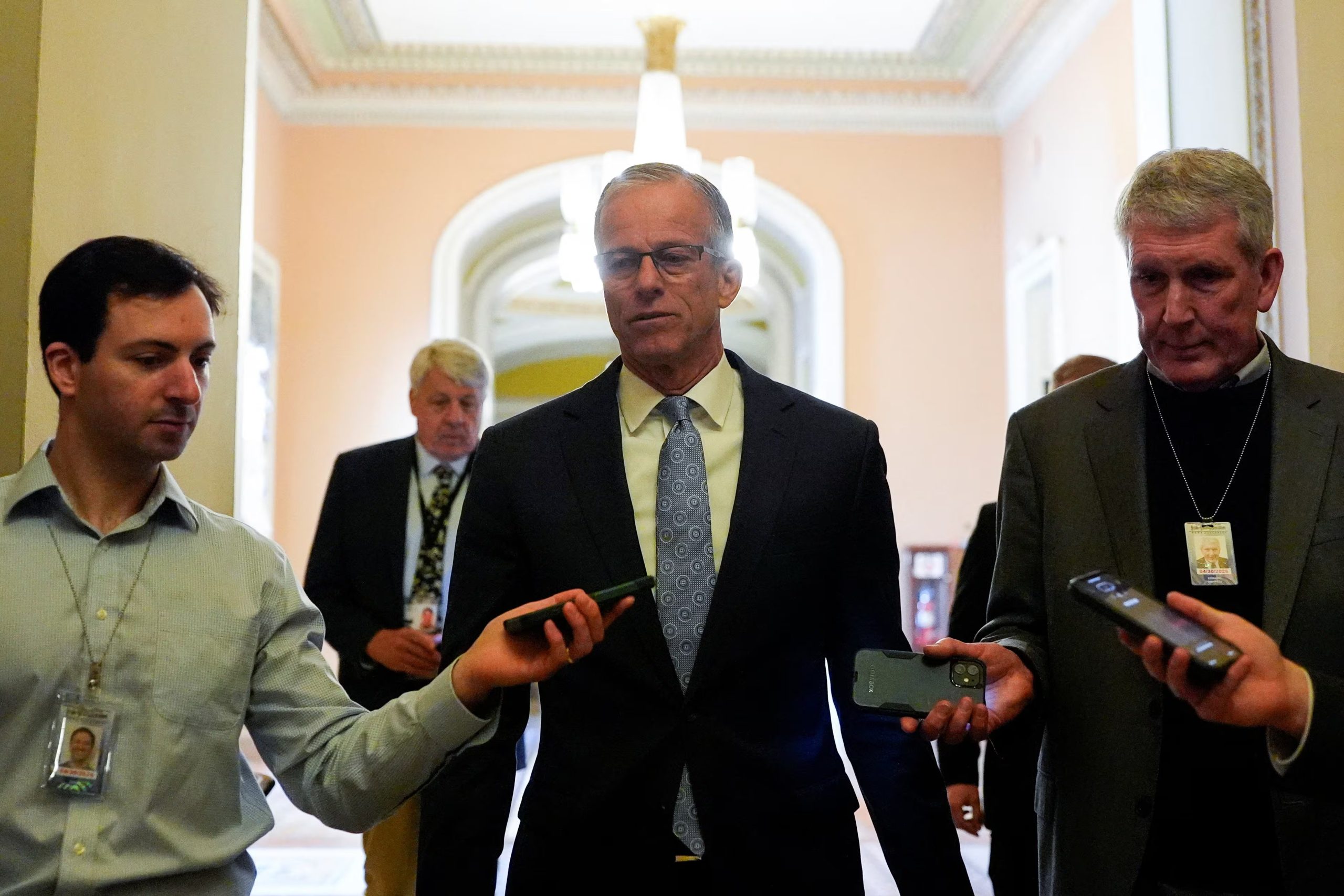 John Thune, líder de la mayoría del Senado estadounidense. REUTERS/Kent Nishimura