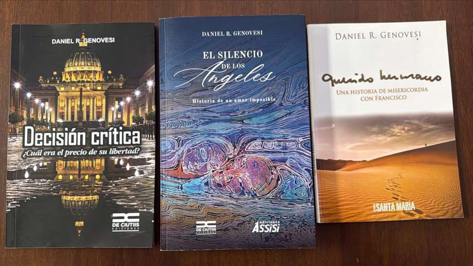 Daniel Genovesi es autor de siete libros: Diario de un prisionero, Transformación interior, ¿Qué hizo el hijo mayor?, EXELIXH, Querido hermano, Decisión crítica y la novela autobiográfica El silencio de los ángeles.