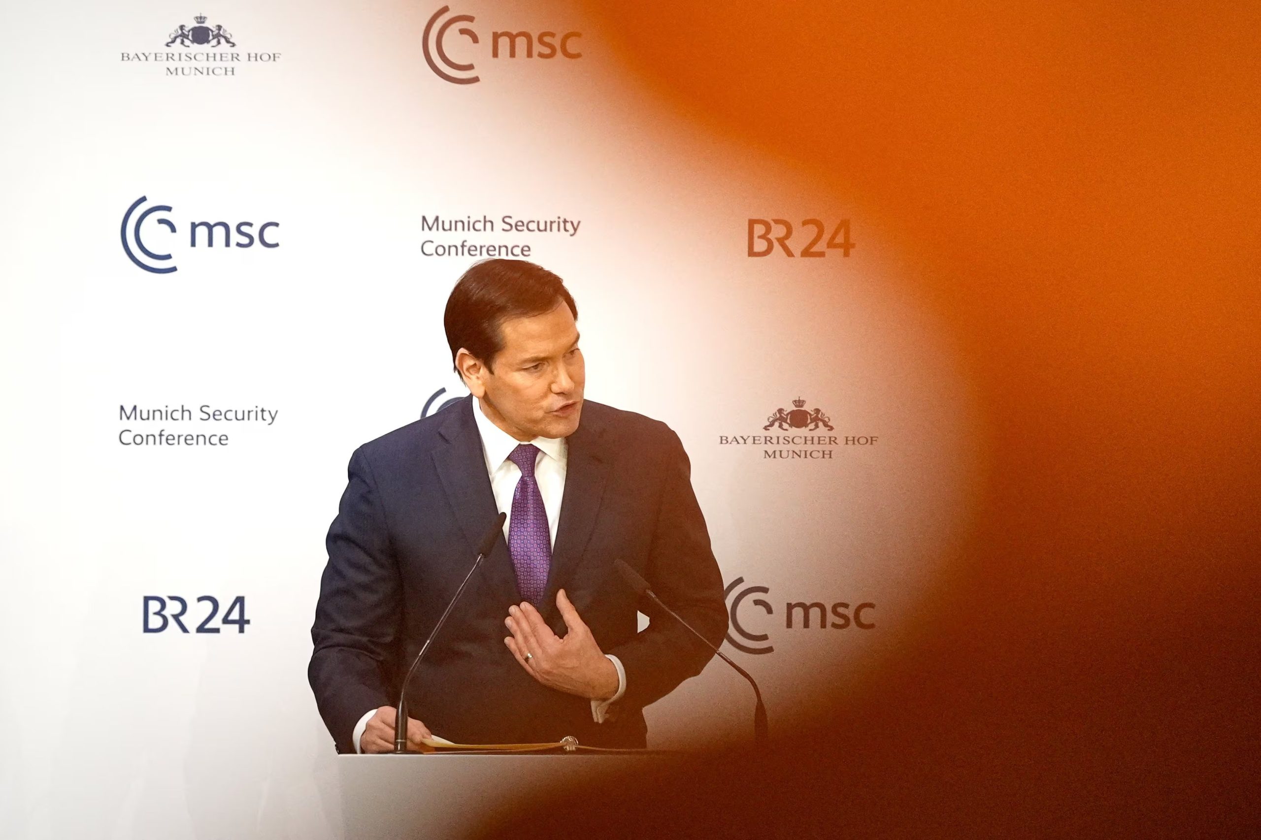 Marco Rubio en Múnich, febrero 2026. Cuestionó el multilateralismo y defendió la civilización occidental sin rodeos. (Alex Brandon/Pool via Reuters)