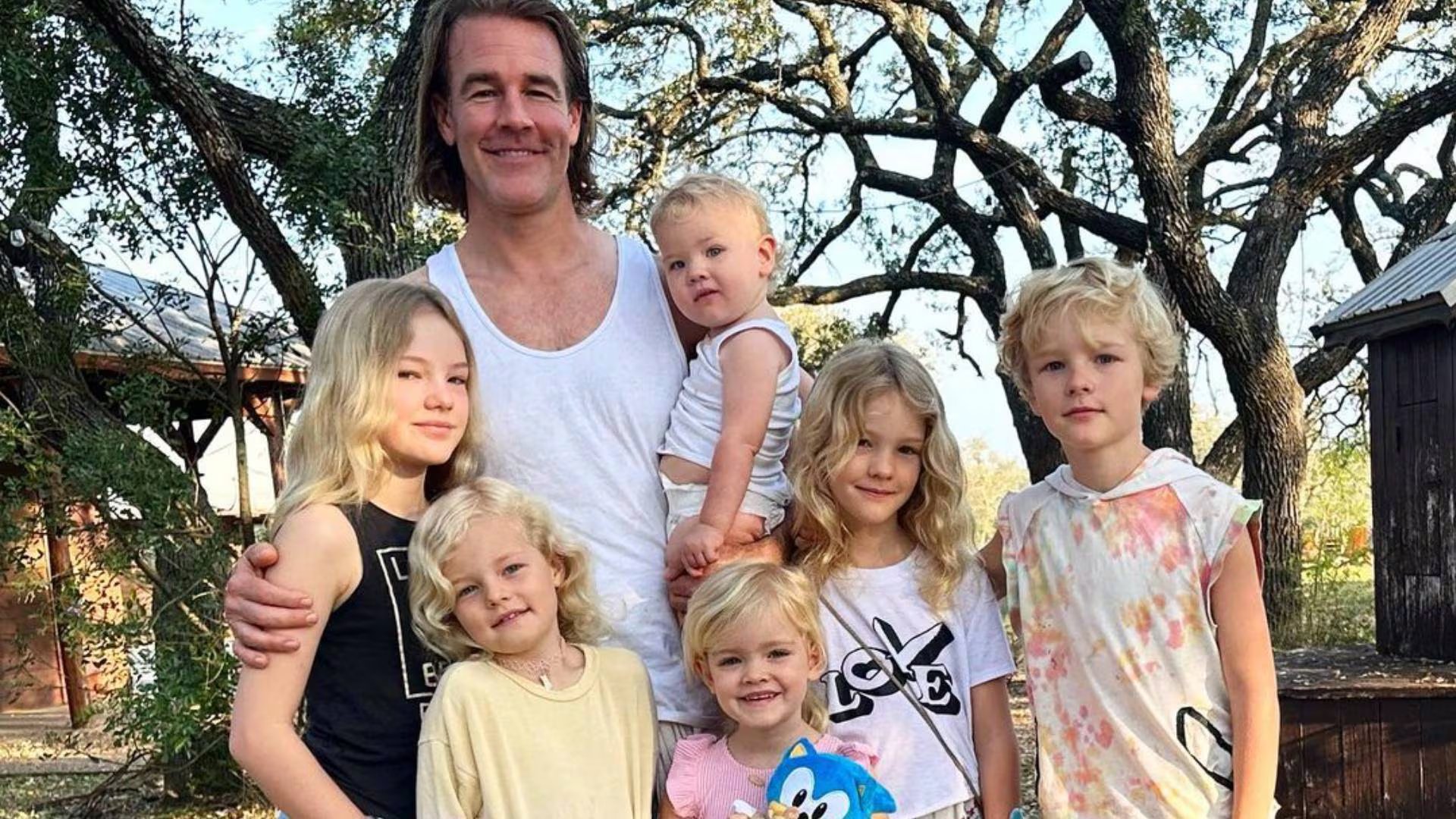 La familia de James Van Der Beek enfrentó graves desafíos económicos por los altos costos de los tratamientos oncológicos durante su enfermedad (Instagram/@vanderjames)