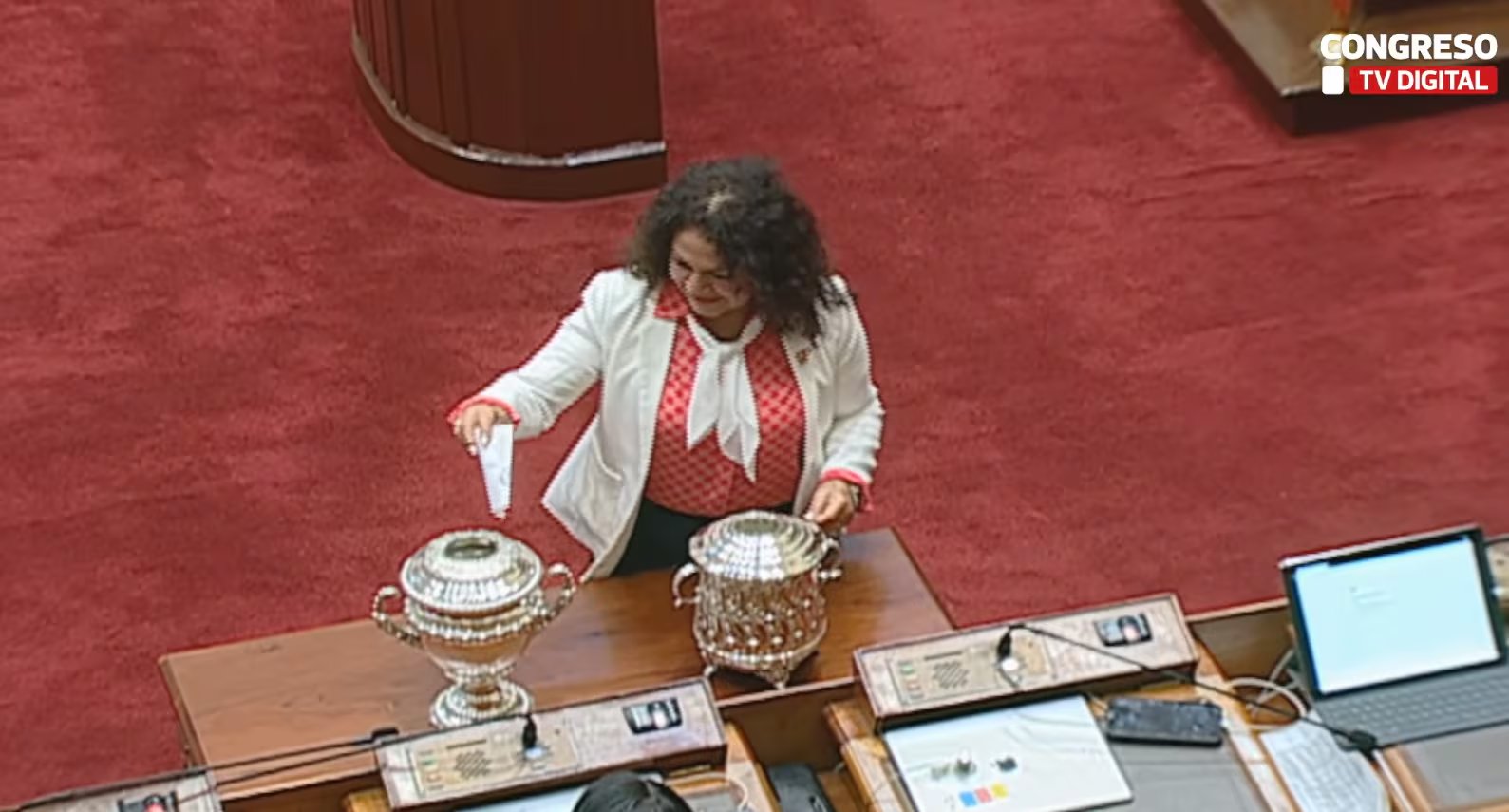 Congresistas deberán emitir su voto secreto para la elección del nuevo presidente del Congreso. - Congreso TV