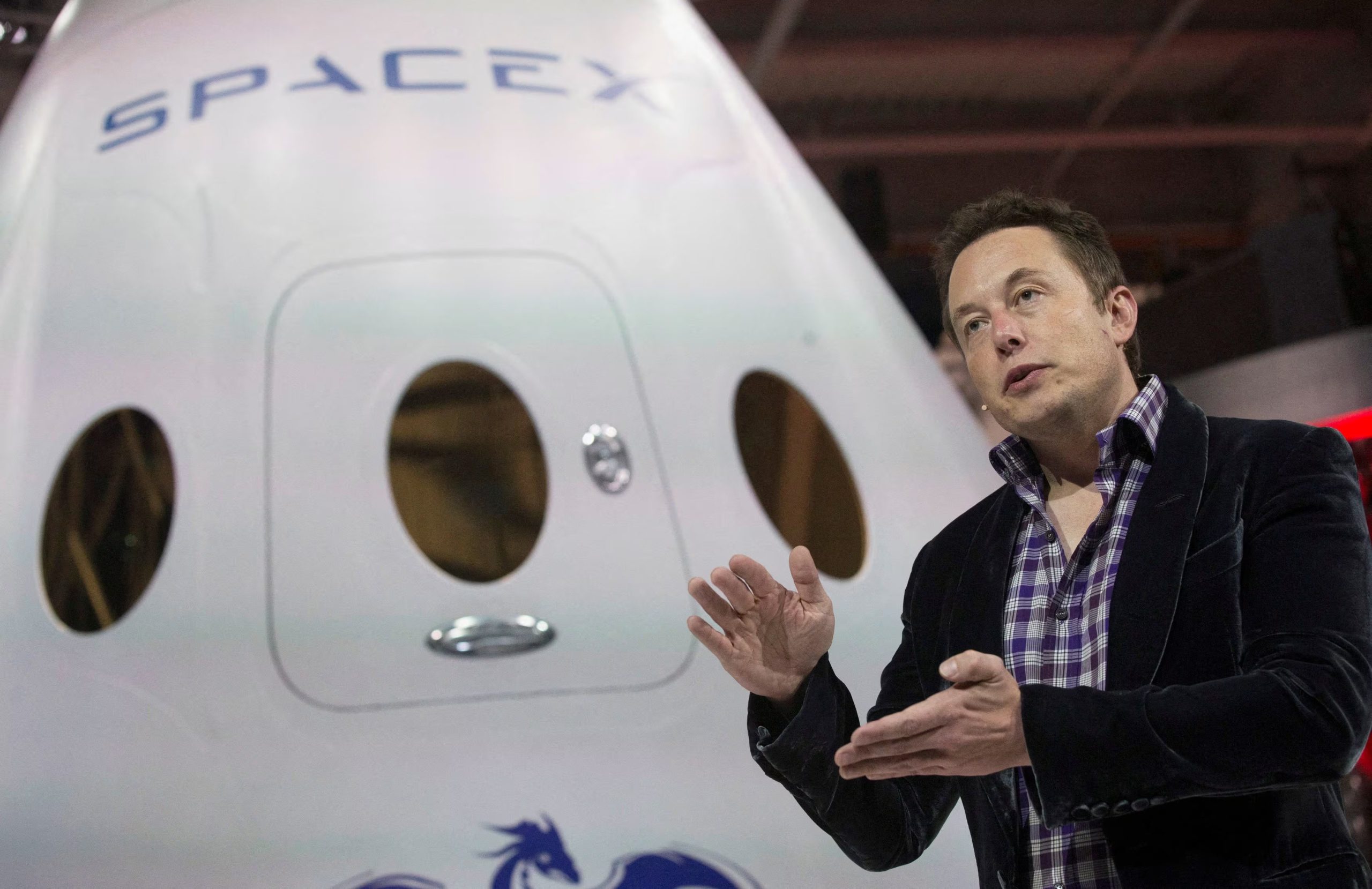 La estrategia de Musk retrasa los planes para una misión tripulada a Marte hasta dentro de dos décadas. (Reuters)
