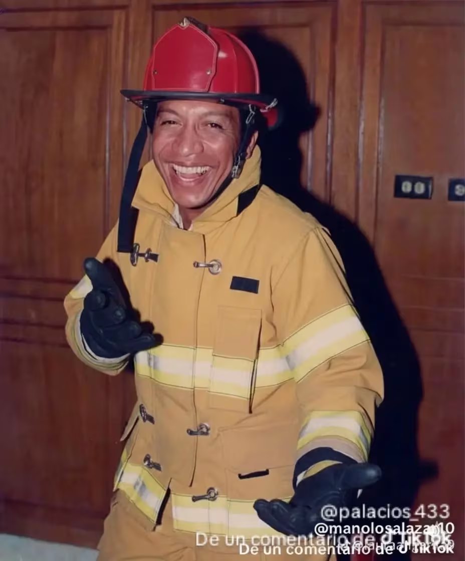 Los usuarios imaginaron al cacique de la junta como un bombero real - crédito captura de pantalla / TikTok