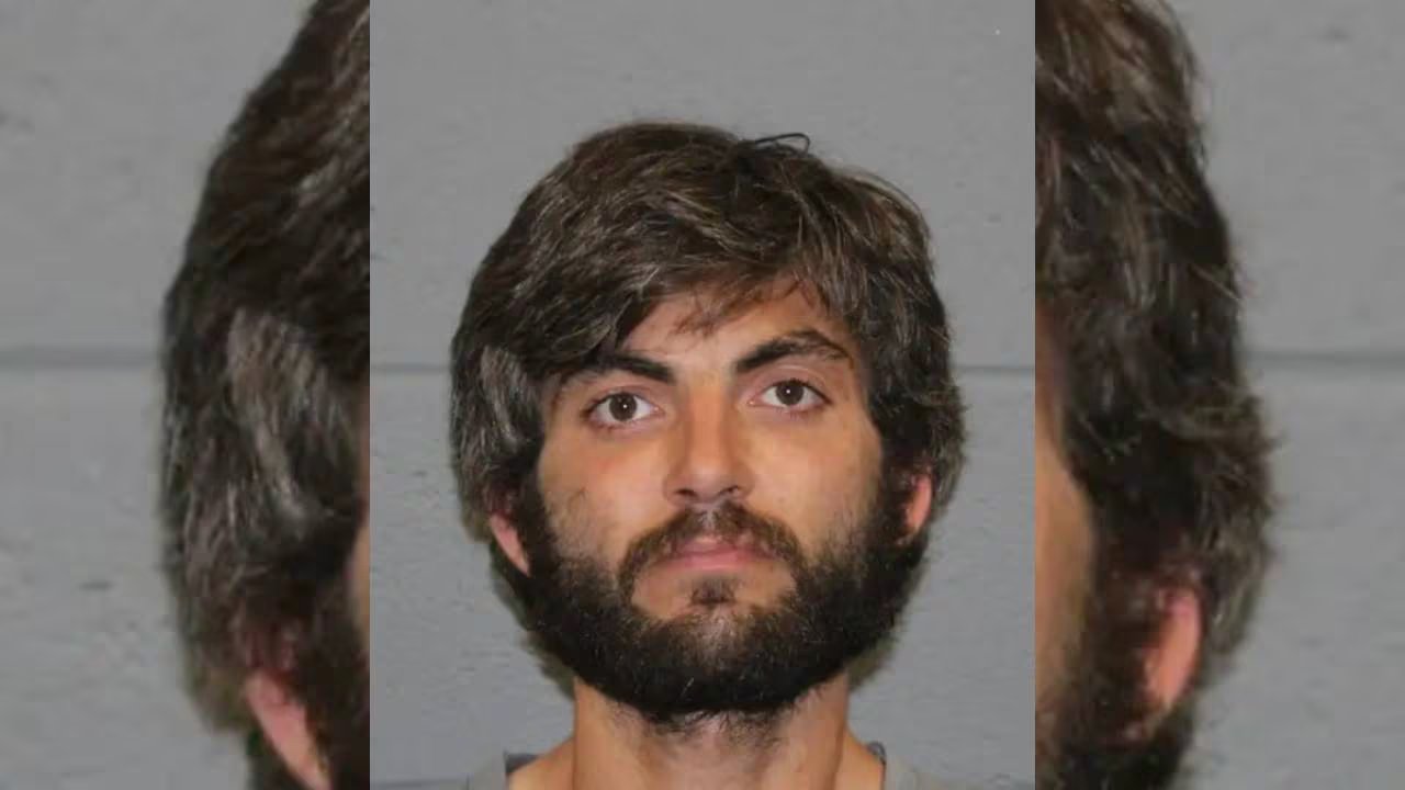 Thomas Saxton, quien tuvo múltiples romances con su exesposa y le contagió herpes y VPH, tiene antecedentes penales que se remontan al menos a 2009 e incluyen múltiples arrestos. (WTBYPD)