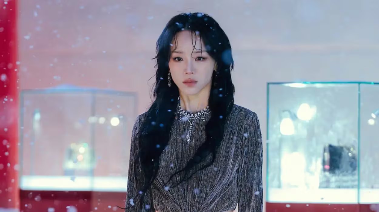 Al inicio de la serie, la protagonista se ve involucrada en una muerte. (Captura de video)