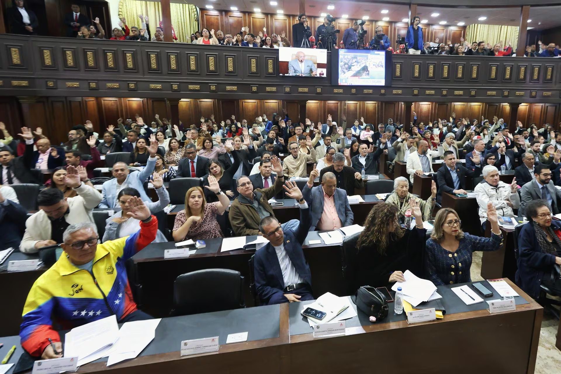 Legisladores en la Asamblea Nacional (Europa Press)