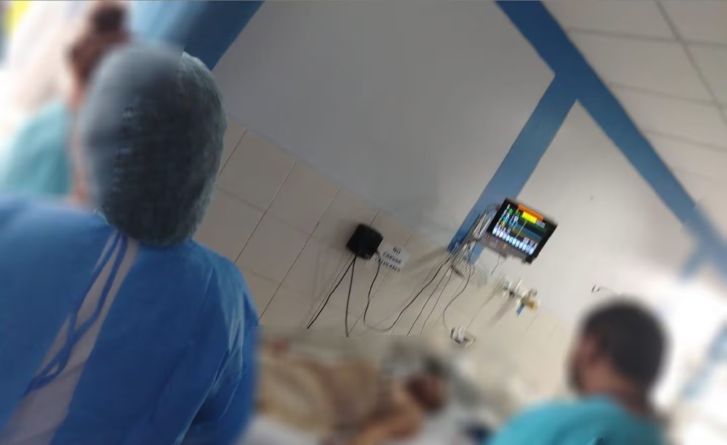 Información preliminar del nosocomio apunta a un cuadro compatible con isquemia cerebral, aún pendiente de confirmación oficial.