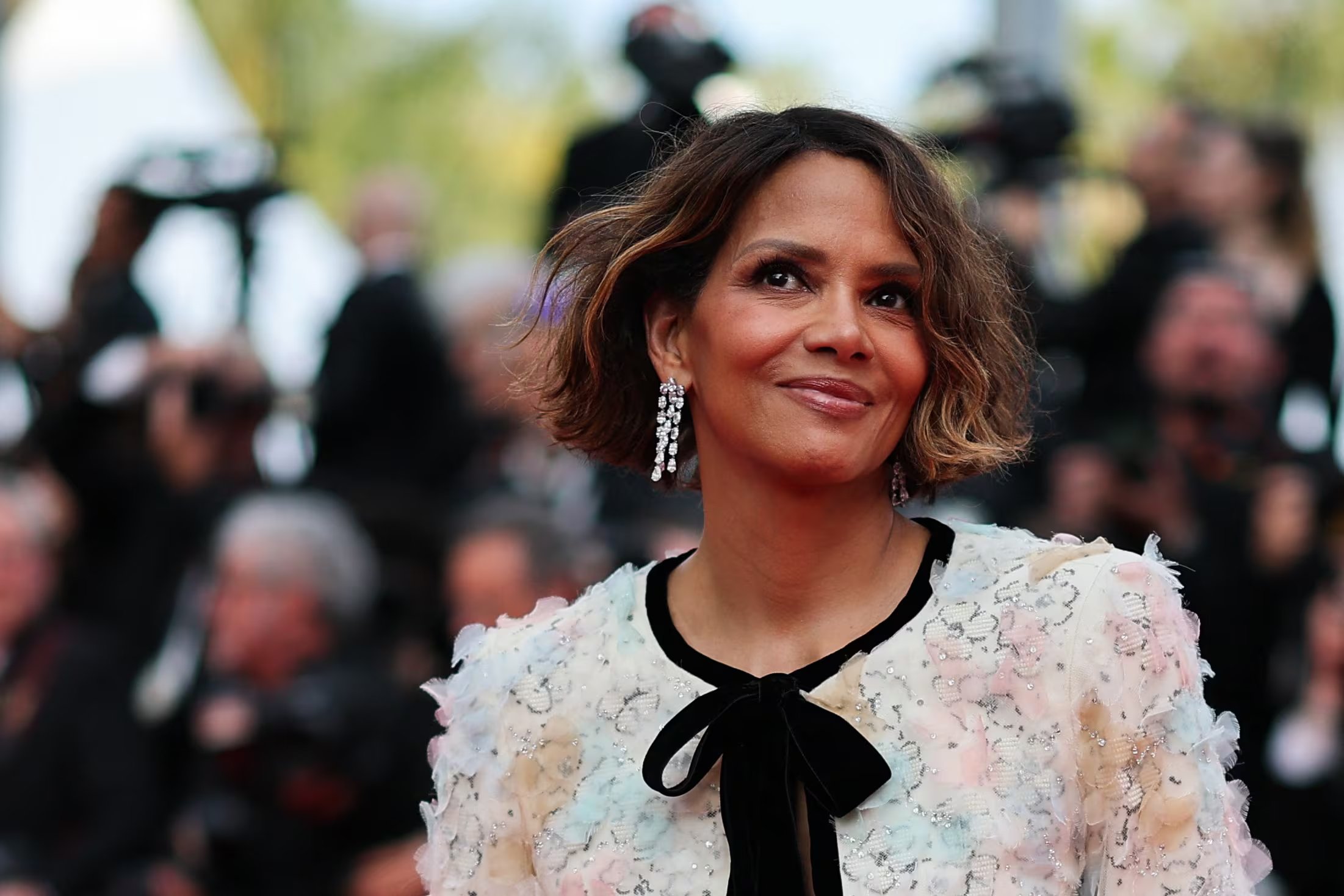 Berry resalta su dedicación y trabajo constante como pilares de su éxito más allá de la apariencia (REUTERS/Sarah Meyssonnier)