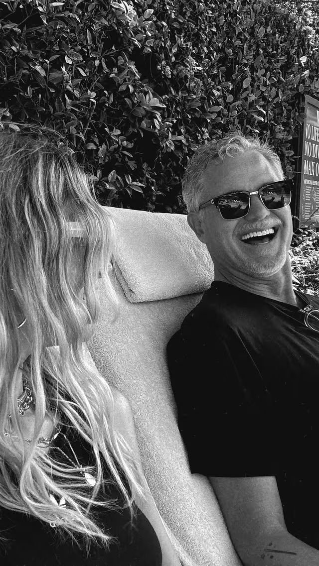 Una de las fotos compartidas por Shirtcliff muestra a Dane sonriente y relajado (Captura: Instagram)