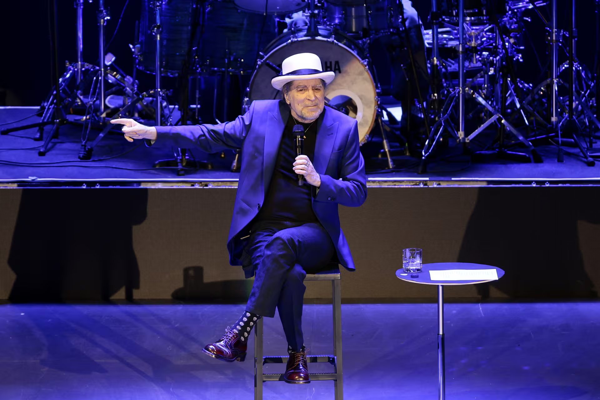 Sabina consolidó una trayectoria influyente, colaborando con referentes como Joan Manuel Serrat, Fito Páez y Leiva EFE/José Méndez