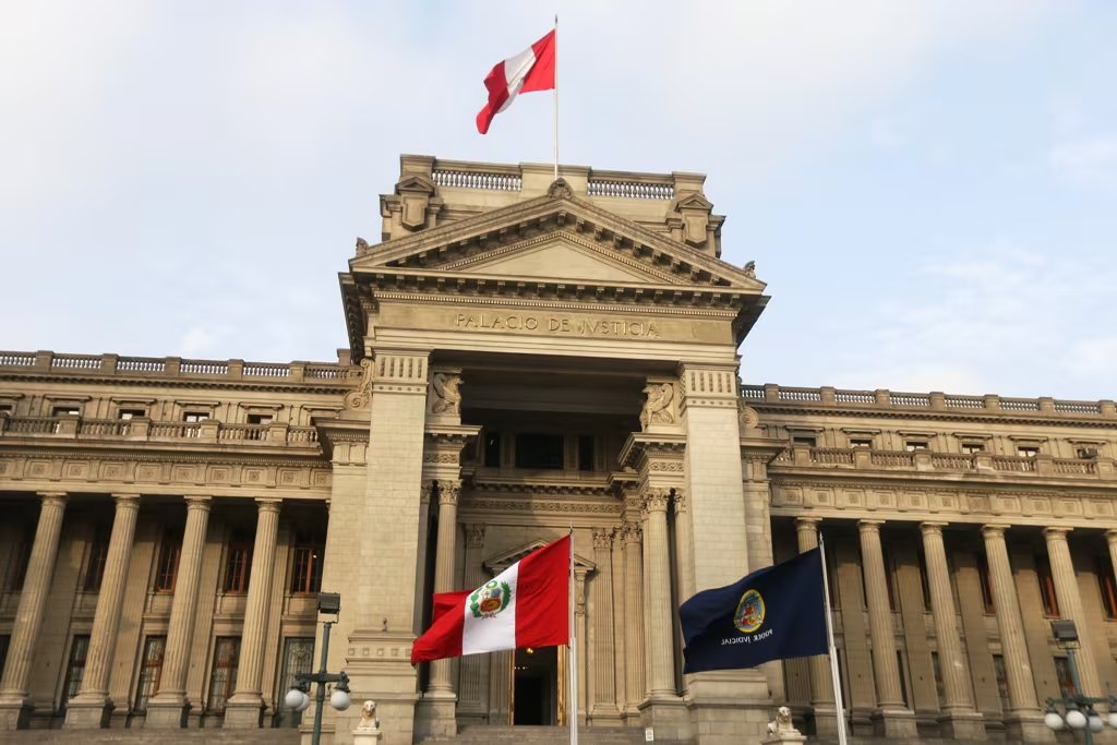 Habrá otro bono de S/ 1.000 para trabajadores del Poder Judicial. Foto: Gobierno del Perú