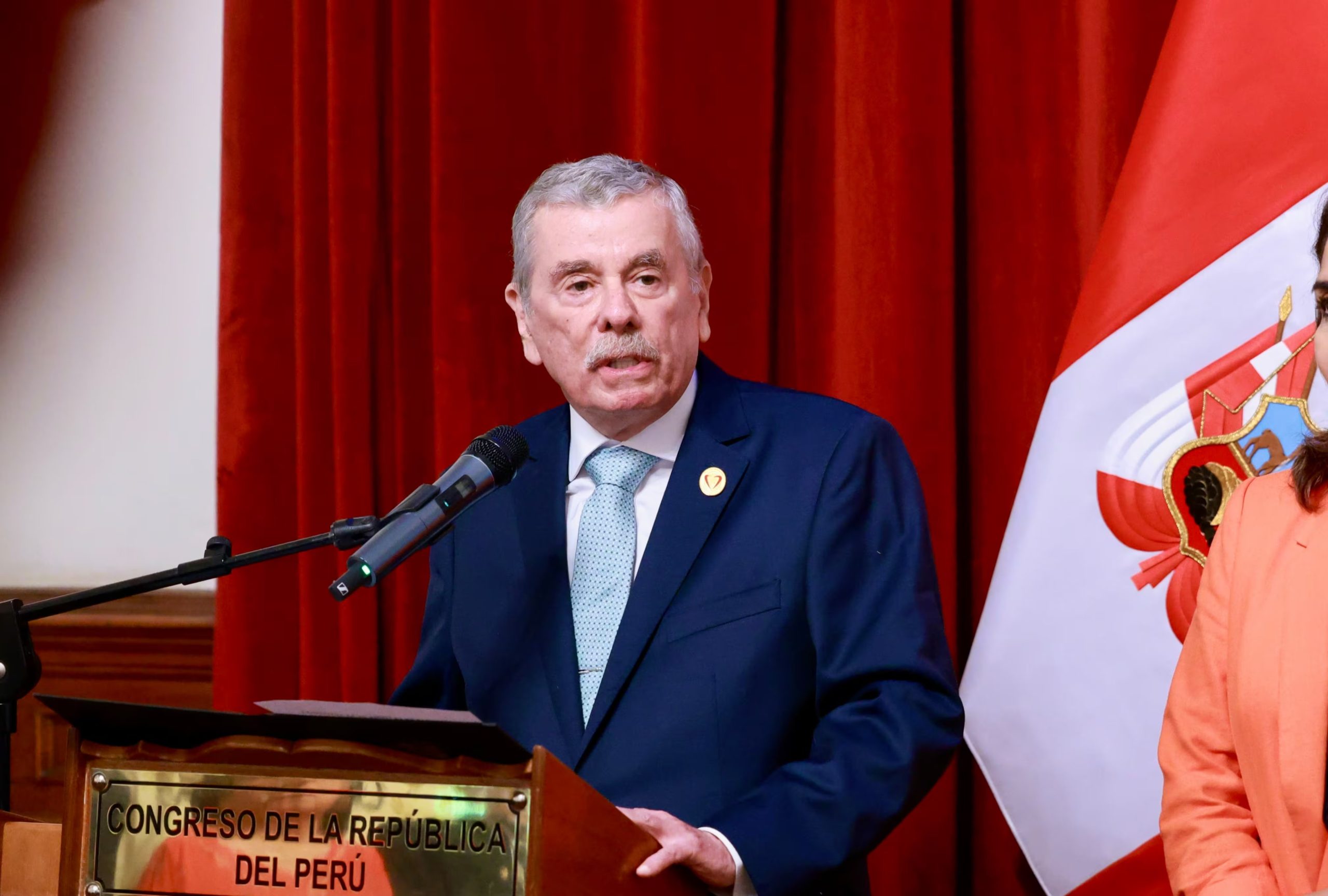 Fernando Rospigliosi, presidente encargado del Congreso.