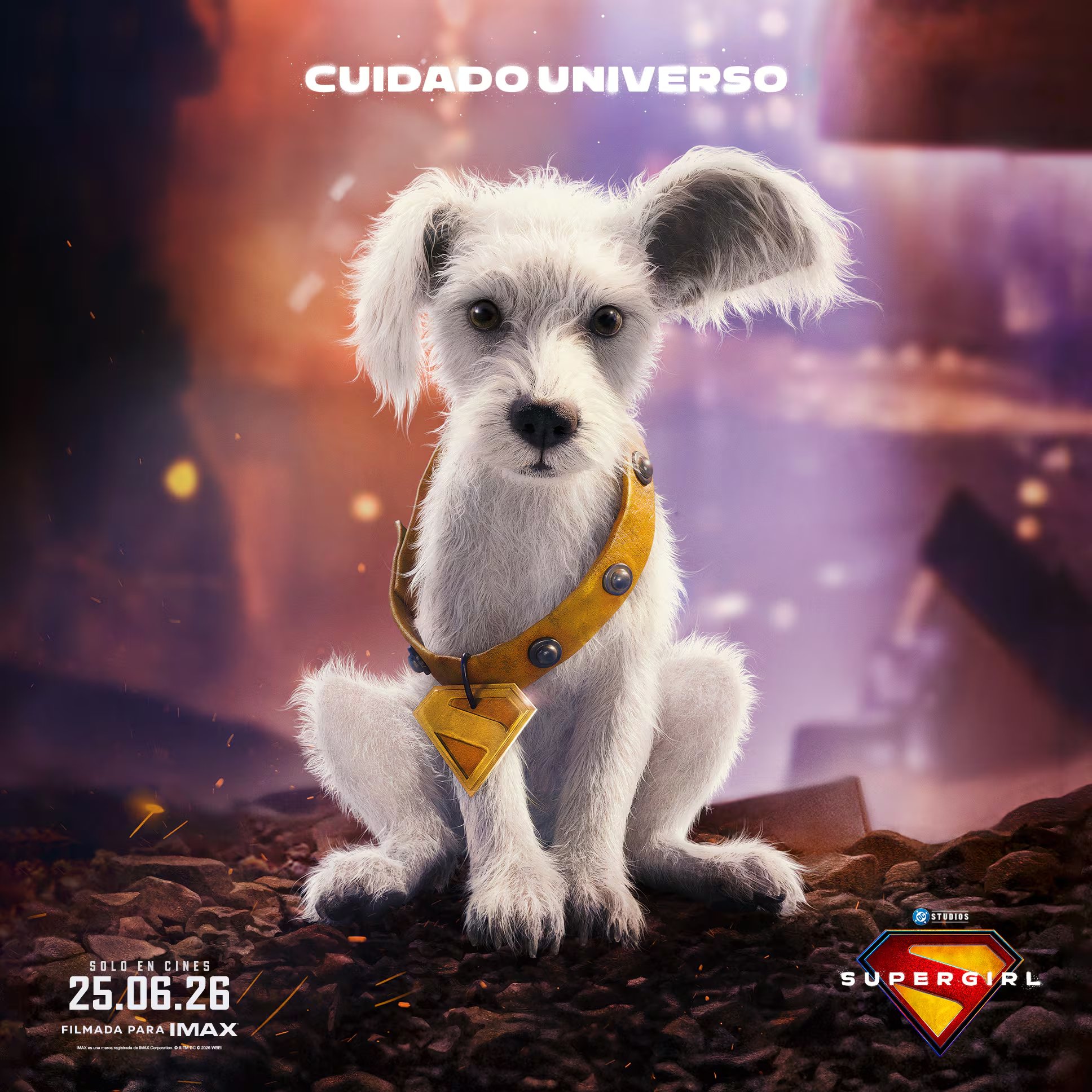 Krypto, el superperro de Supergirl, aparece en el nuevo póster promocional de la película, luciendo su característico collar amarillo con el emblema de la 