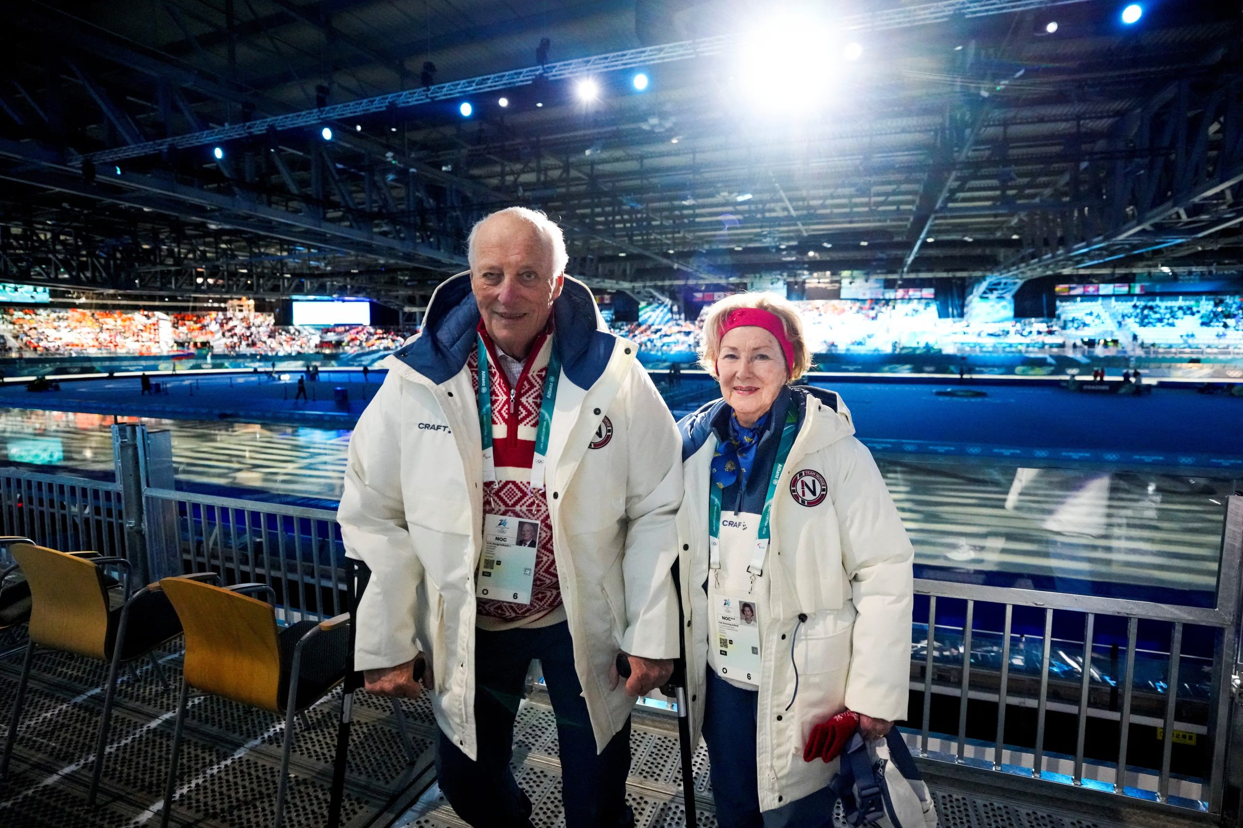 El rey Harald y la reina Sonja de Noruega en el Estadio de Patinaje de Velocidad de Milán durante los Juegos Olímpicos de Invierno Milano-Cortina 2026 en Milán, Italia, el 7 de febrero de 2026. (NTB/Heiko Junge vía REUTERS).