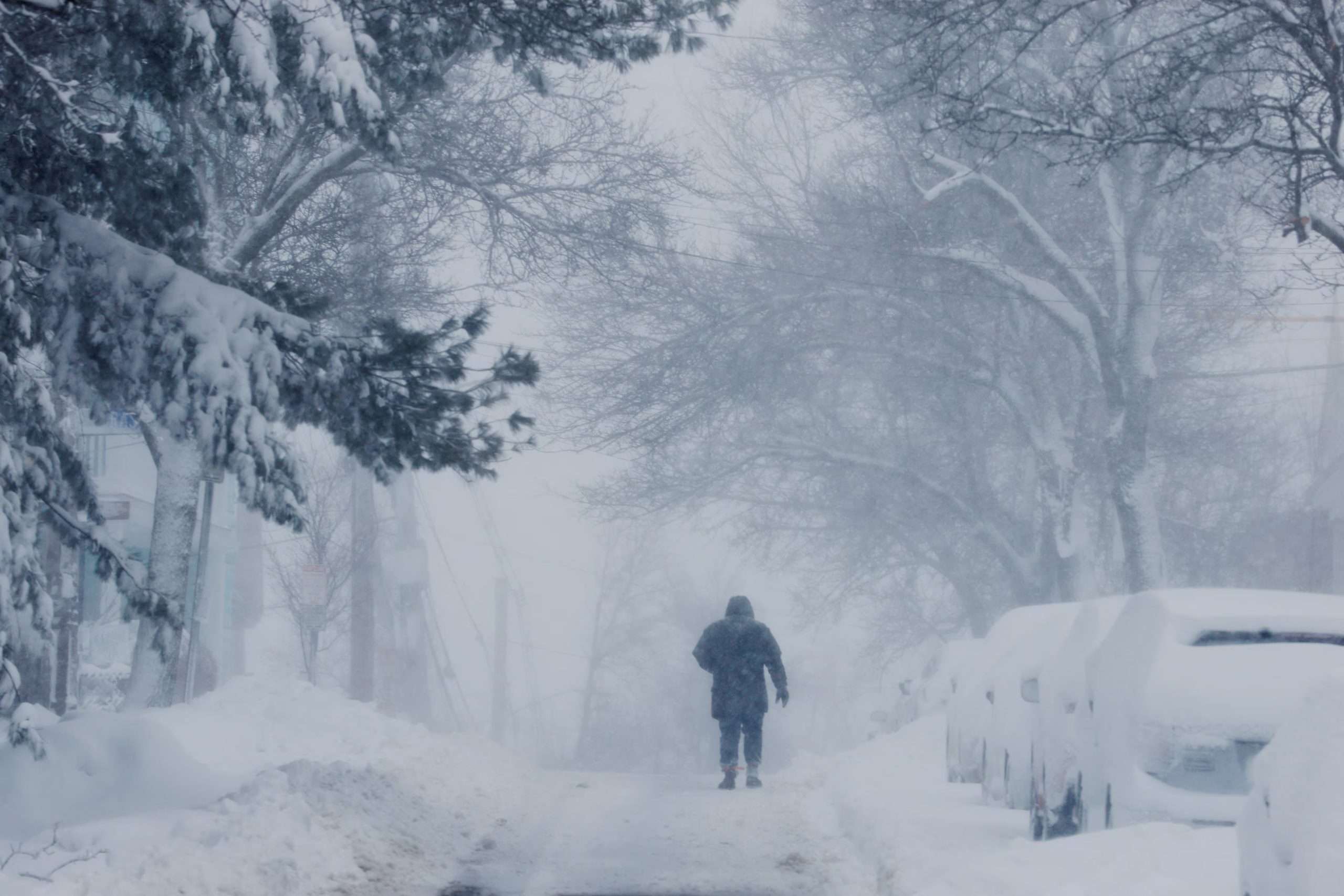Massachusetts y Providence registraron nevadas récord, llegando a casi un metro de acumulación en algunas zonas del noreste (REUTERS/Brian Snyder)