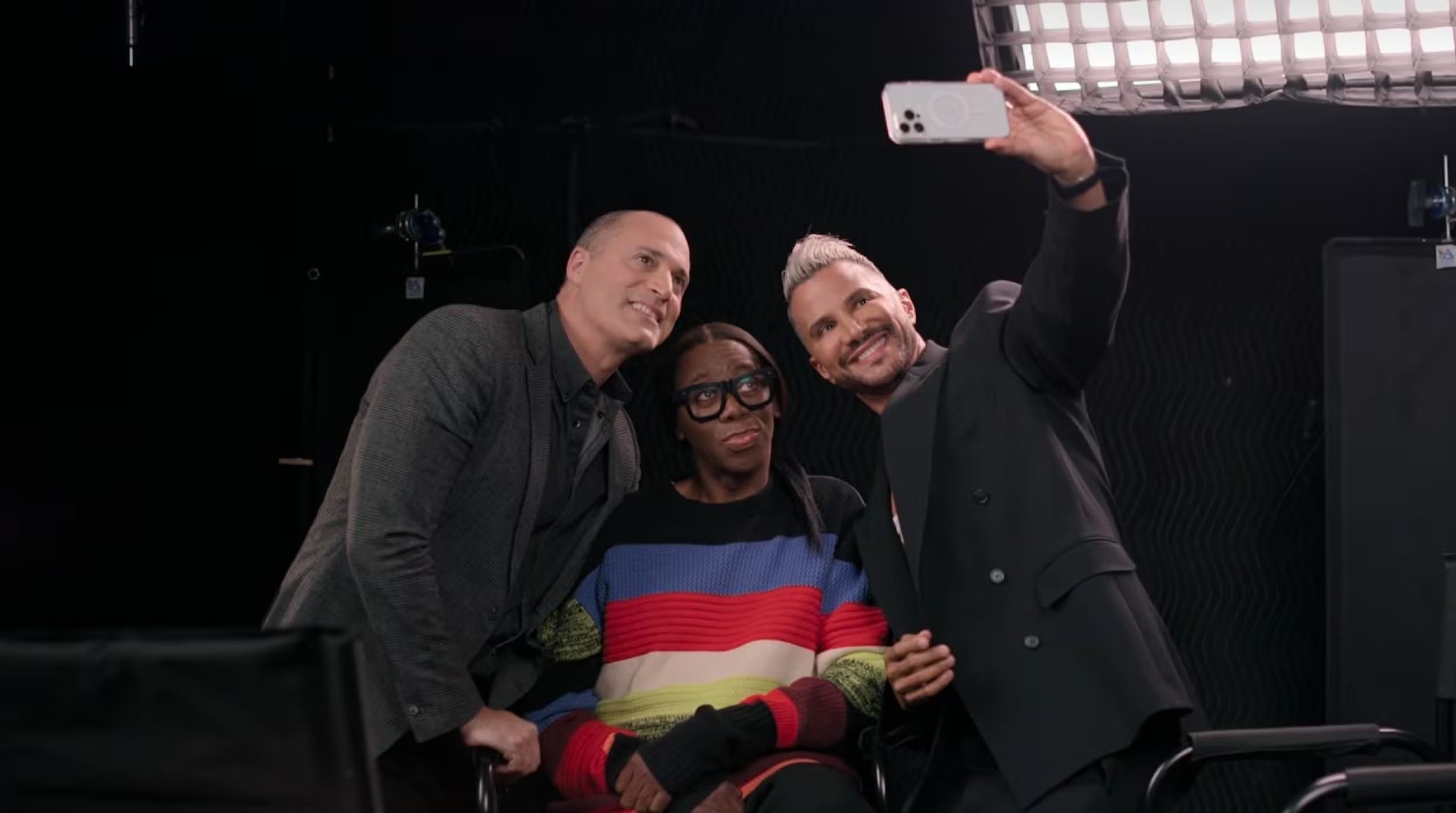 Miss J. Alexander sigue en contacto con dos de sus colegas de ‘America’s Next Top Model’ (Captura: Netflix)