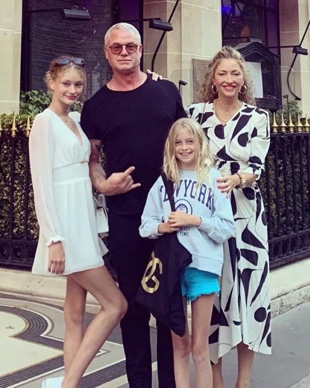 El actor transformó su despedida en una guía de vida para sus hijas, con consejos nacidos de la enfermedad (Instagram)